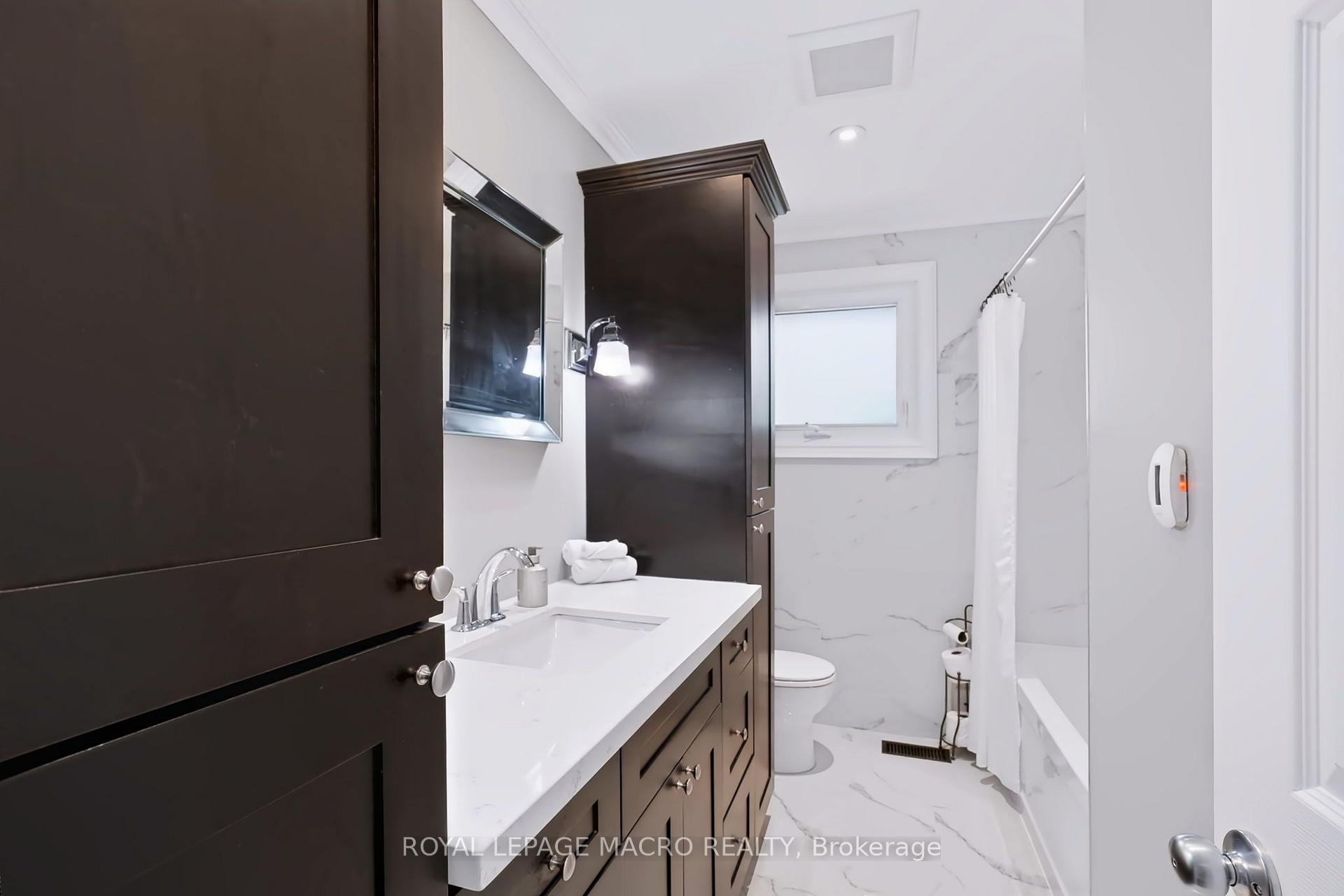 Photo 14 of 15 Clearwater Drive, Hamilton, Rolston — HOMEH