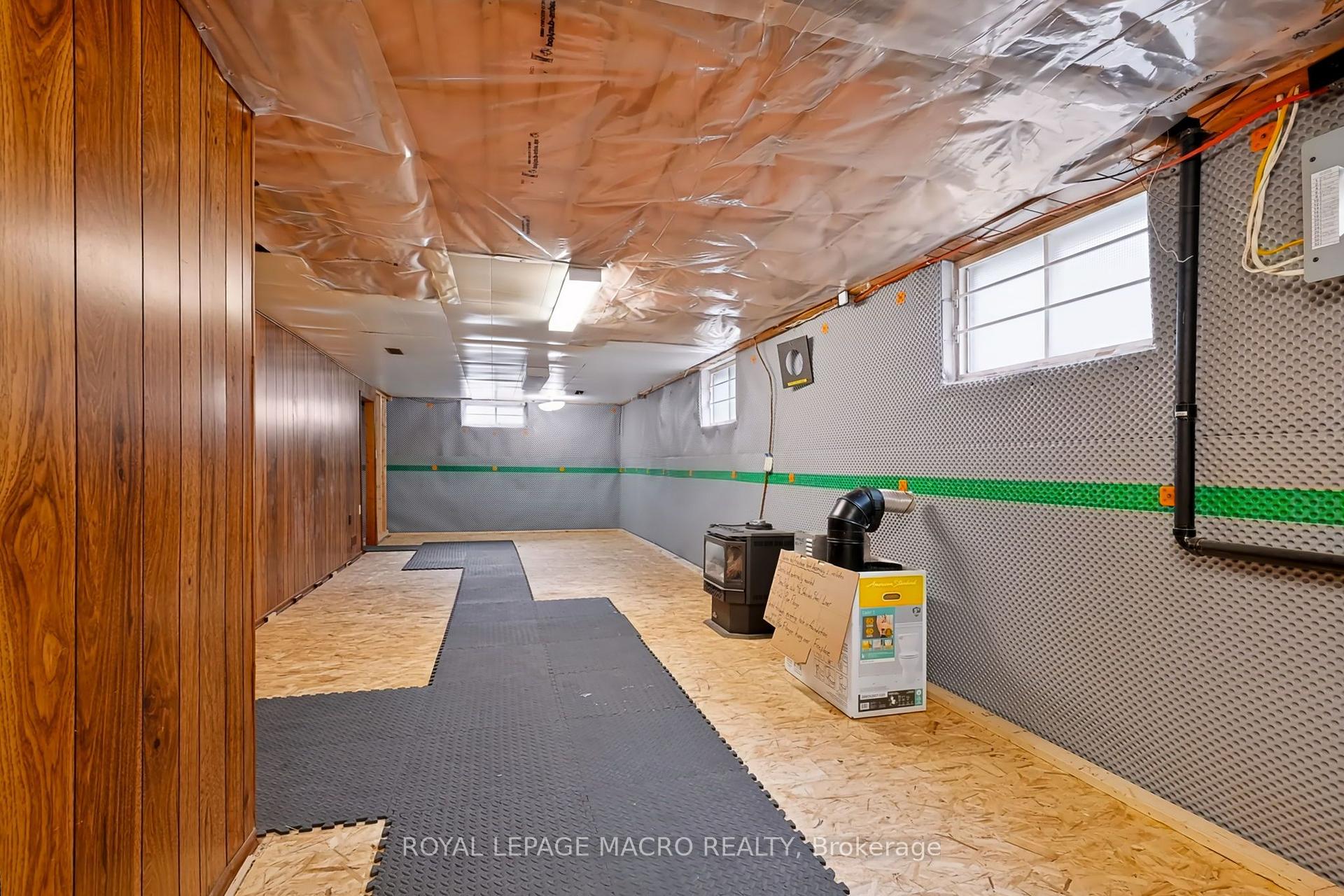 Photo 25 of 15 Clearwater Drive, Hamilton, Rolston — HOMEH