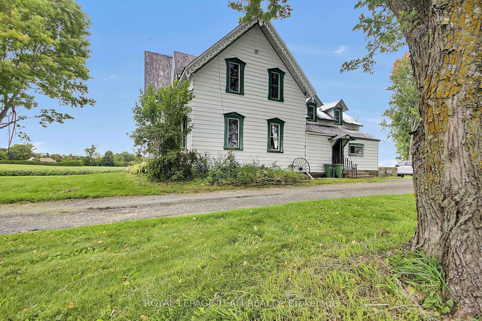 Photo 4 of 2451 9th Line, Ottawa, Metcalfe — HOMEH