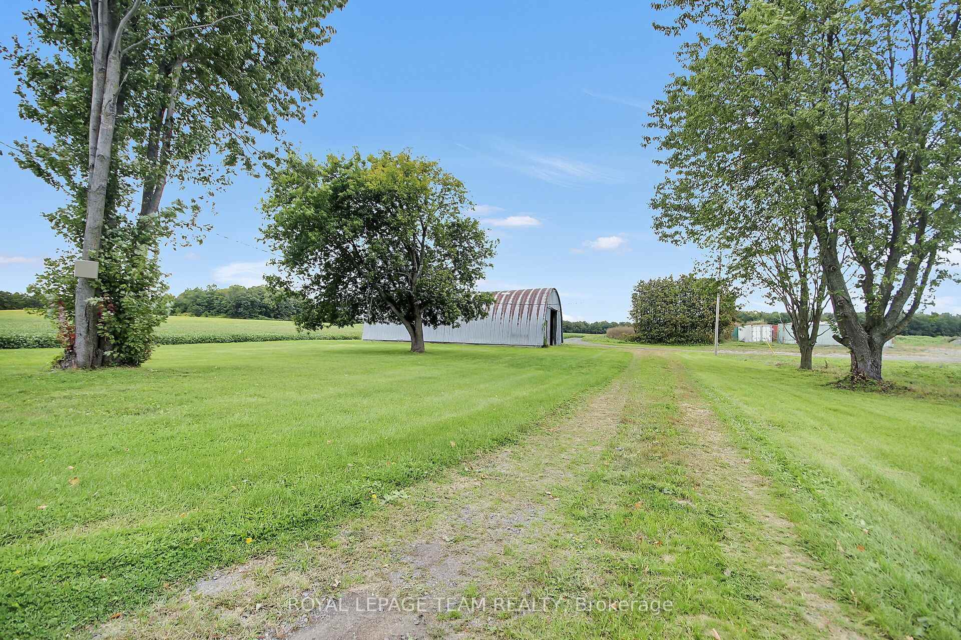 Photo 5 of 2451 9th Line, Ottawa, Metcalfe — HOMEH