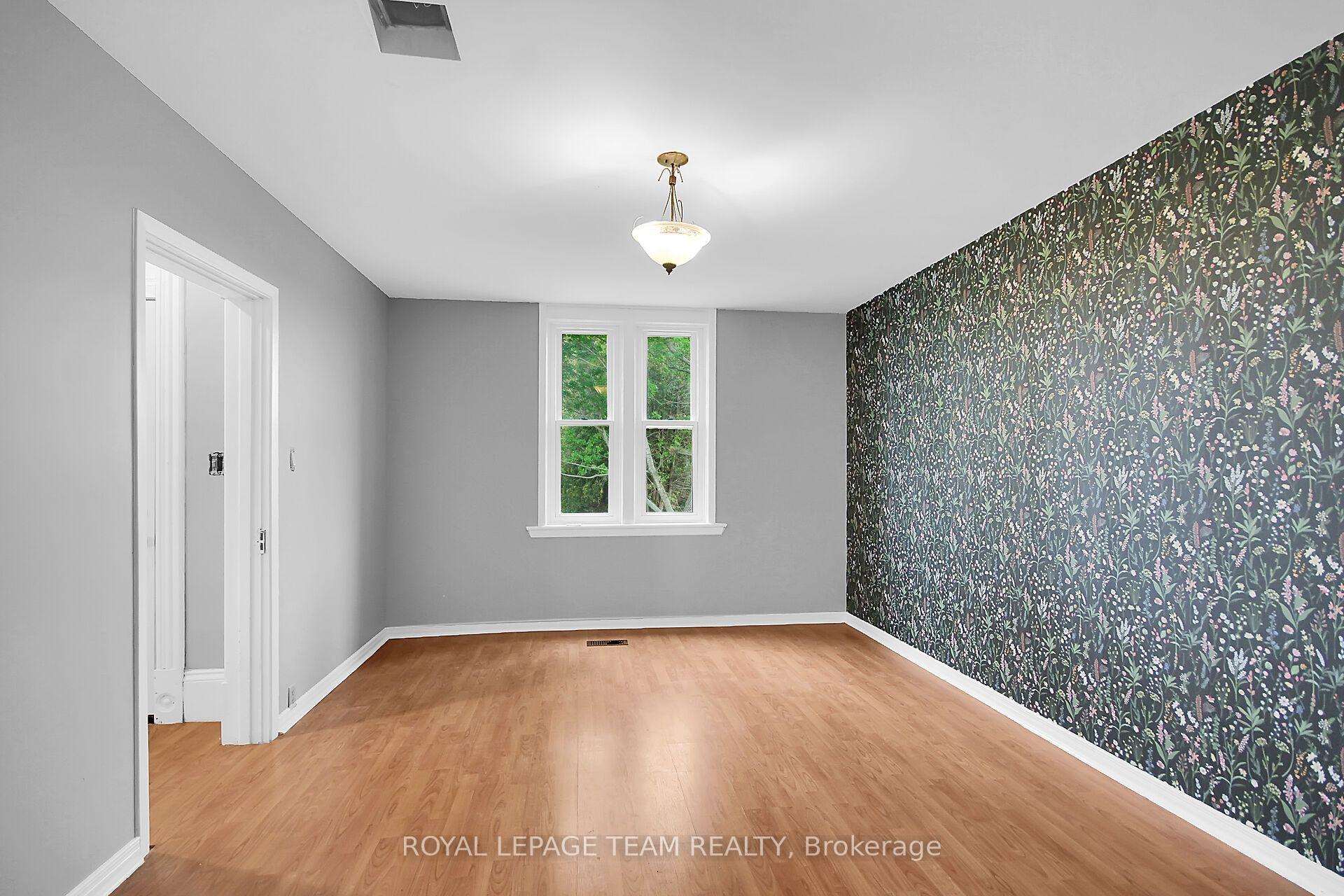 Photo 14 of 2451 9th Line, Ottawa, Metcalfe — HOMEH