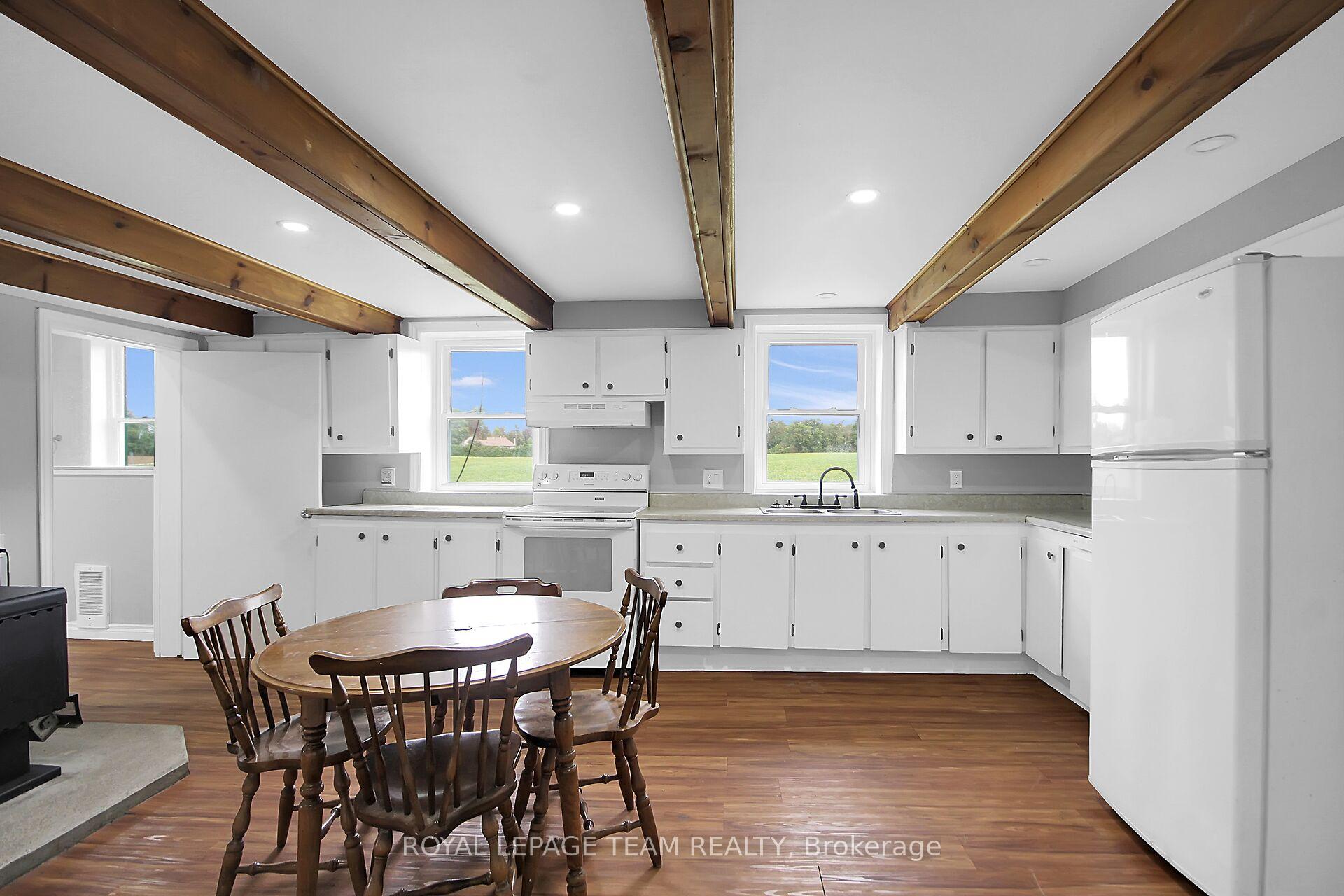 Photo 19 of 2451 9th Line, Ottawa, Metcalfe — HOMEH