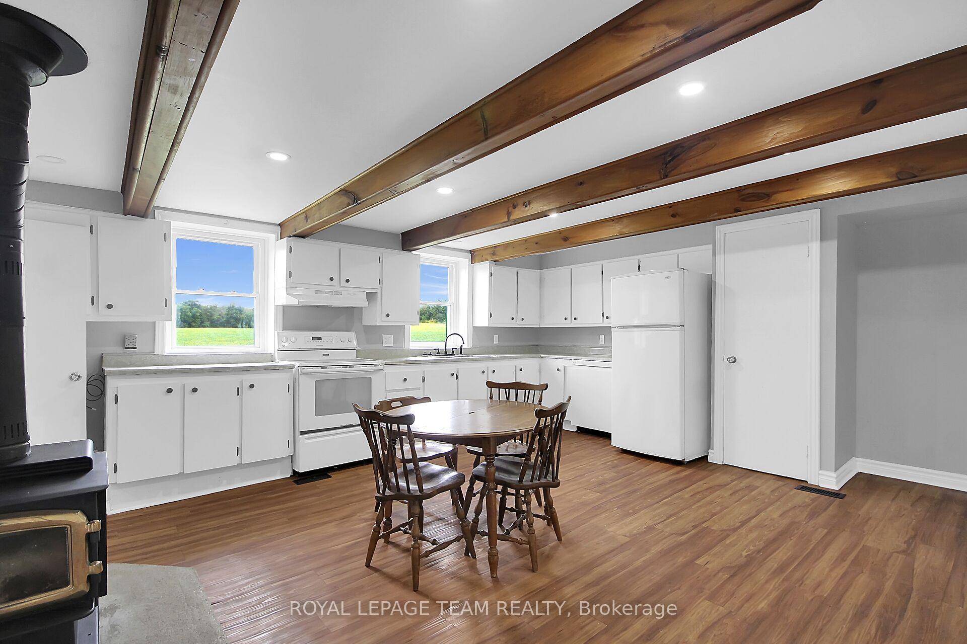 Photo 21 of 2451 9th Line, Ottawa, Metcalfe — HOMEH