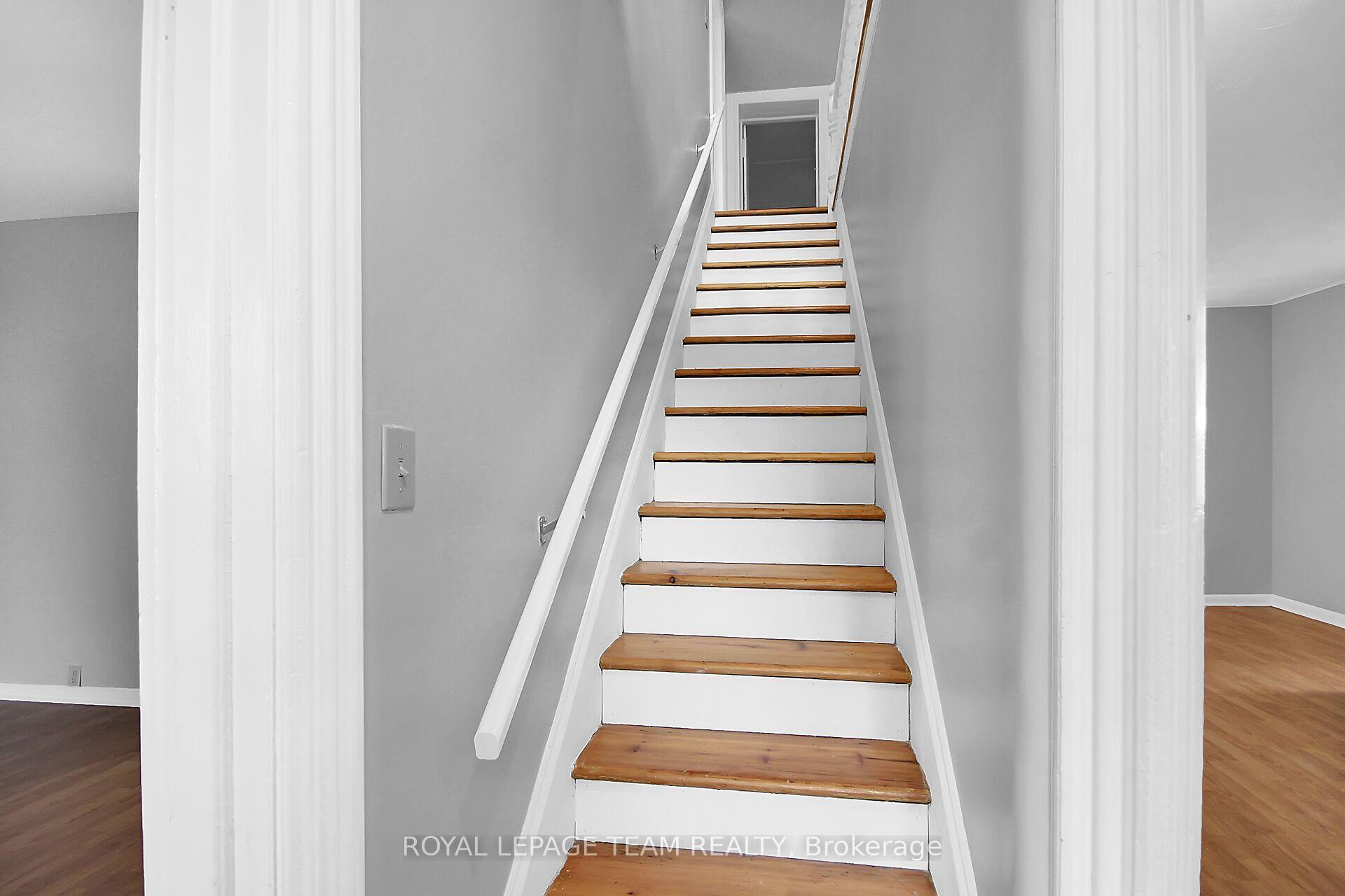 Photo 27 of 2451 9th Line, Ottawa, Metcalfe — HOMEH