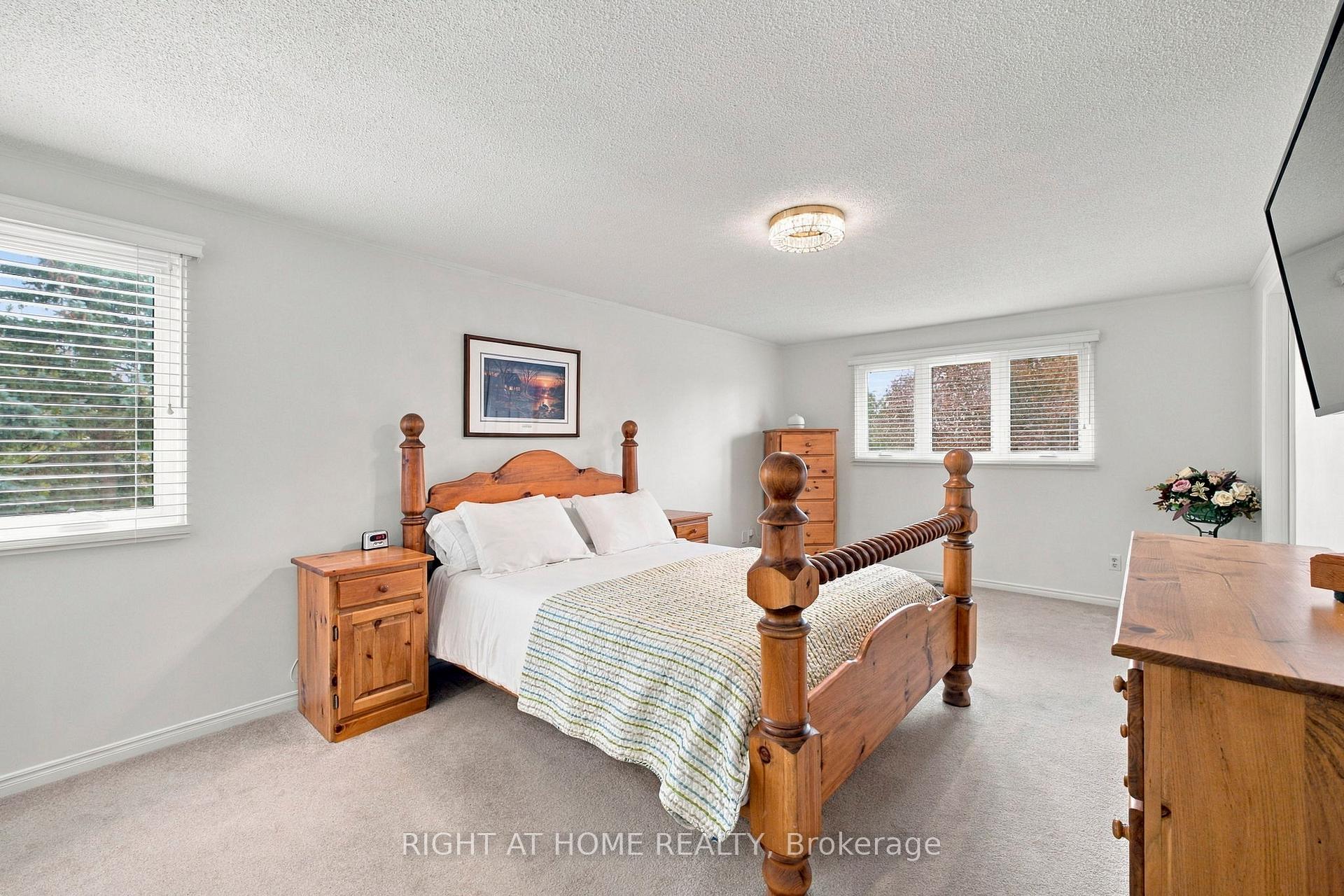 Photo 31 of 20 Mowat Court, Brampton, Heart Lake East — HOMEH