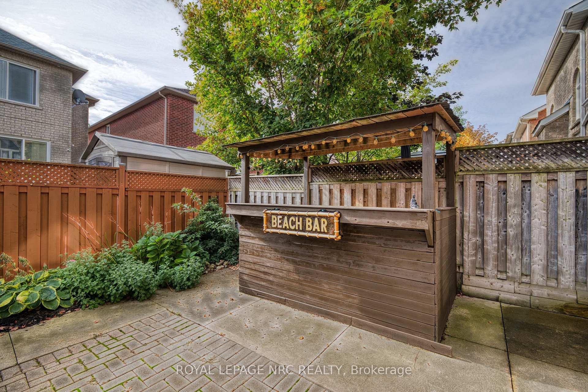 Photo 17 of 25 Maverick Crescent, Brampton, Sandringham-Wellington — HOMEH