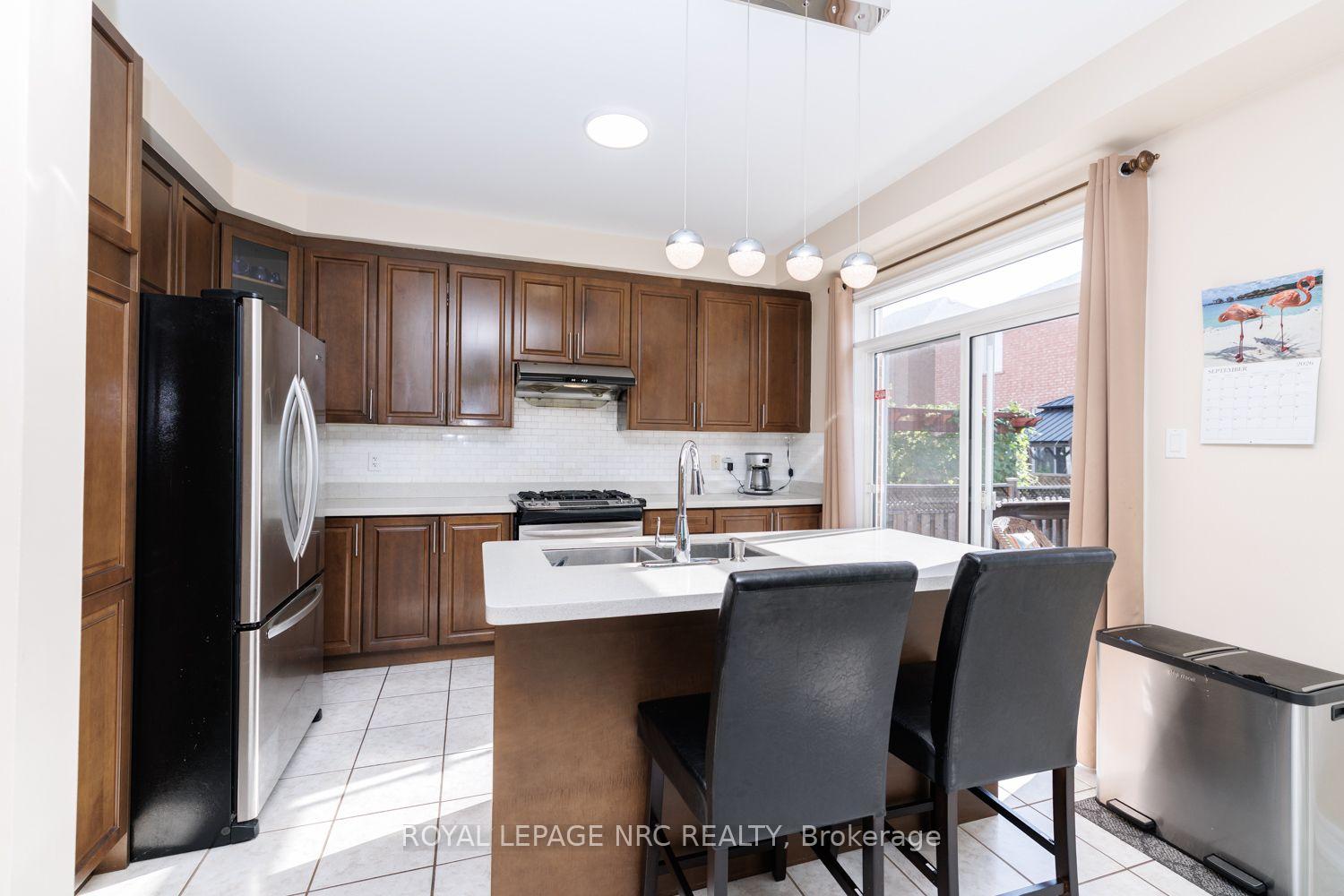 Photo 27 of 25 Maverick Crescent, Brampton, Sandringham-Wellington — HOMEH