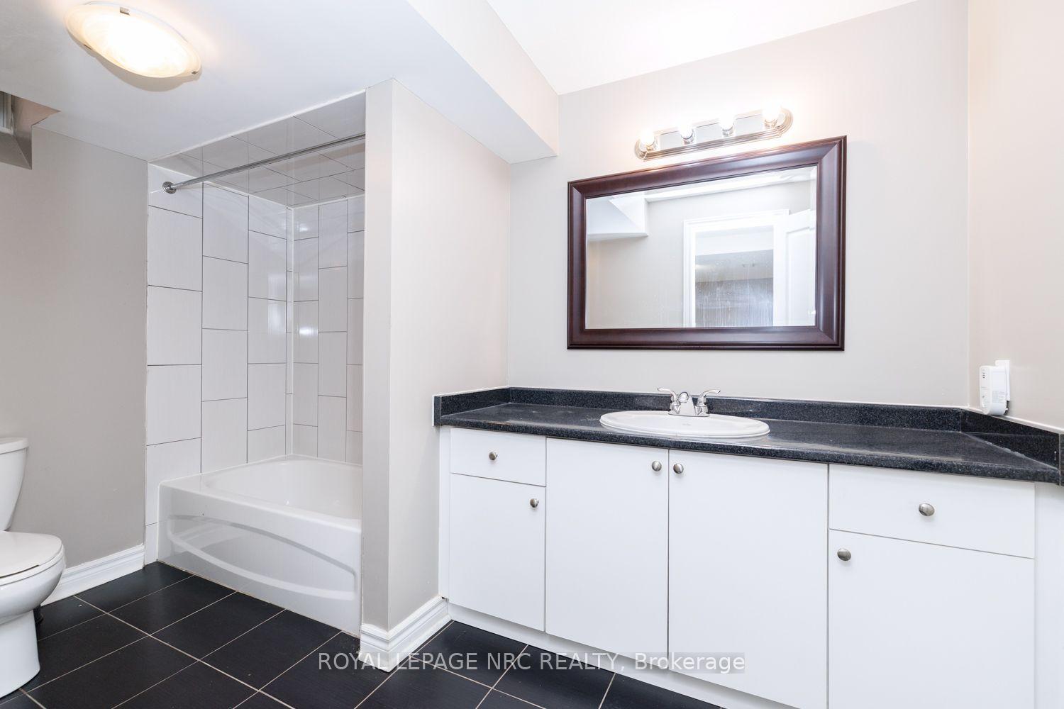 Photo 63 of 25 Maverick Crescent, Brampton, Sandringham-Wellington — HOMEH