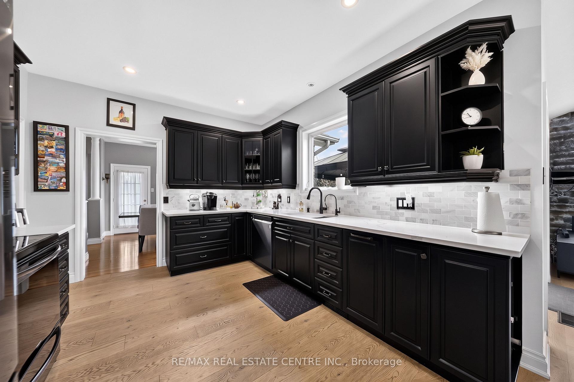 Photo 16 of 1295 Sheffield Road, North Dumfries — HOMEH