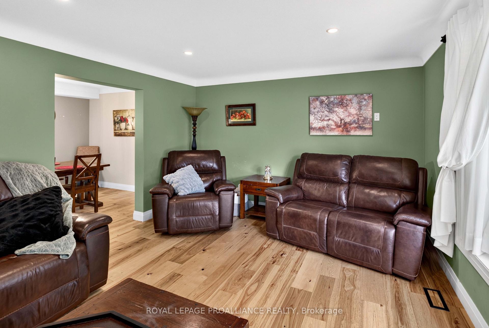 Photo 9 of 241 Olympus Avenue, Kingston, City SouthWest — HOMEH
