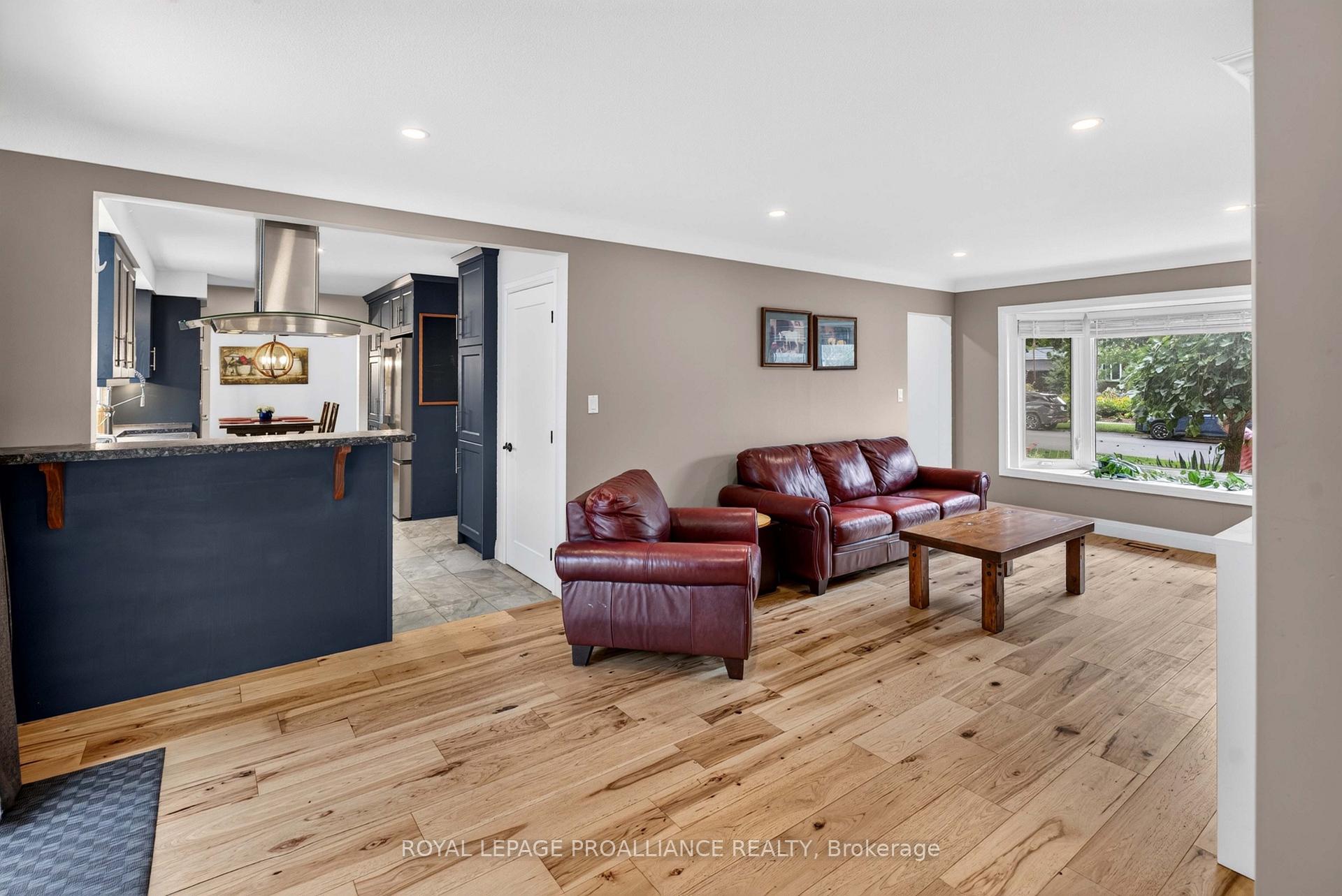 Photo 21 of 241 Olympus Avenue, Kingston, City SouthWest — HOMEH