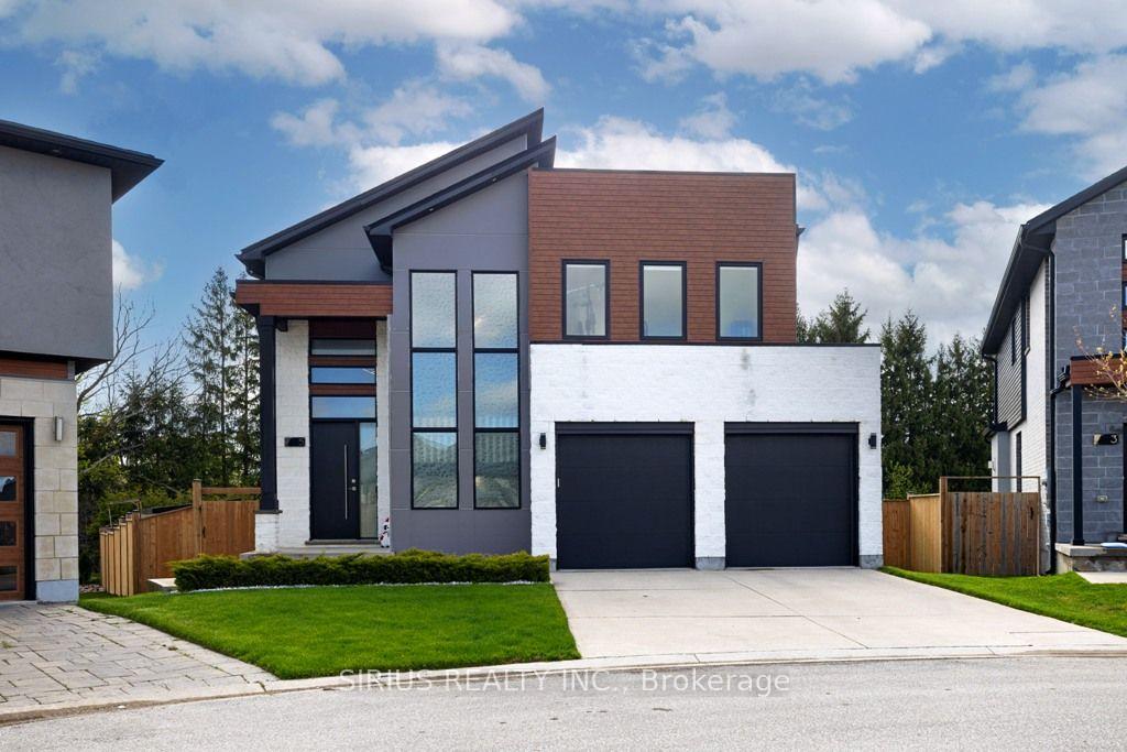 Front of Unit 5, 1450 North Wenige Drive