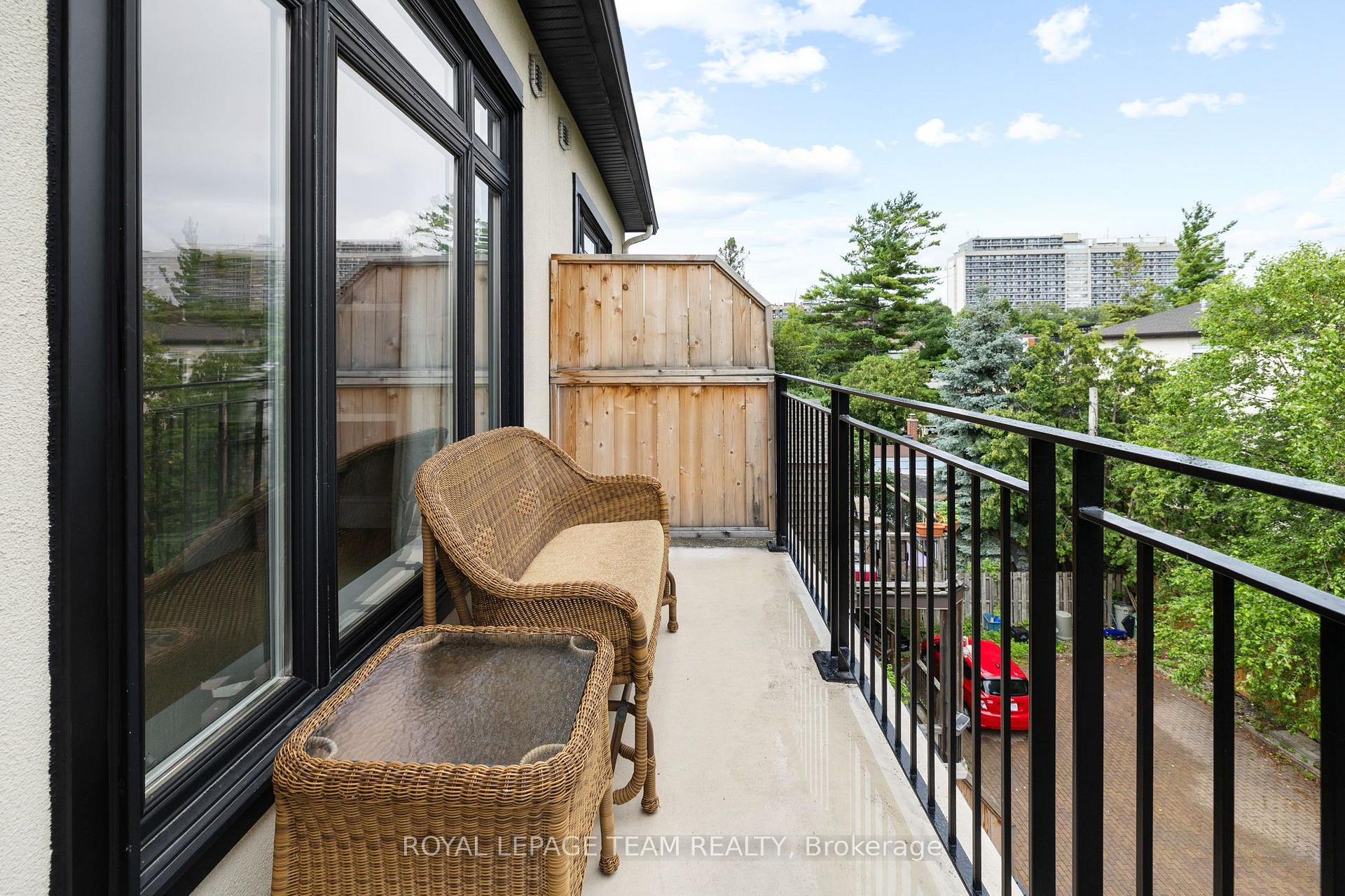 Photo 14 of Unit C, 31 Springfield Road, Ottawa, Lindenlea — HOMEH