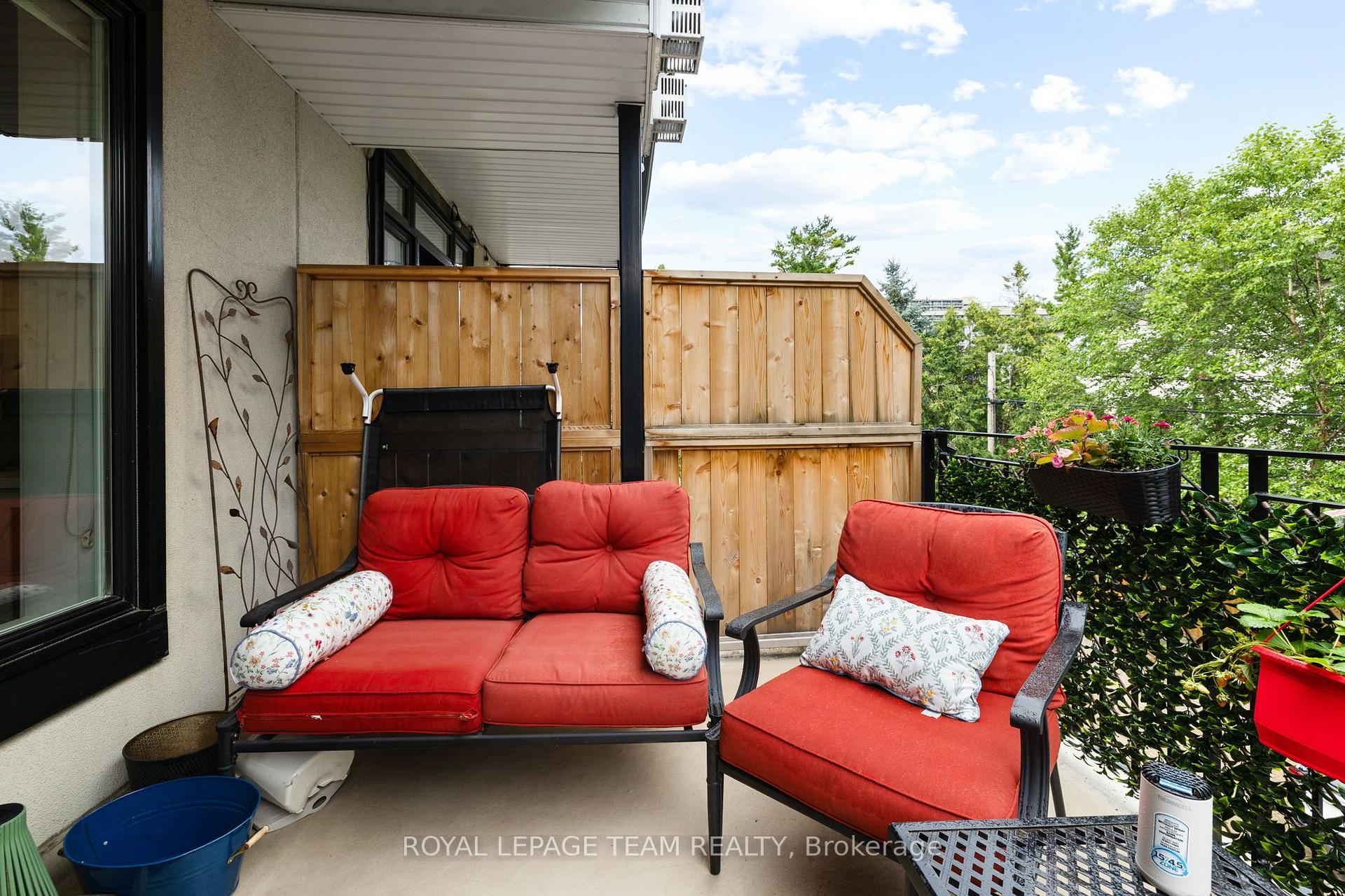 Photo 19 of Unit C, 31 Springfield Road, Ottawa, Lindenlea — HOMEH