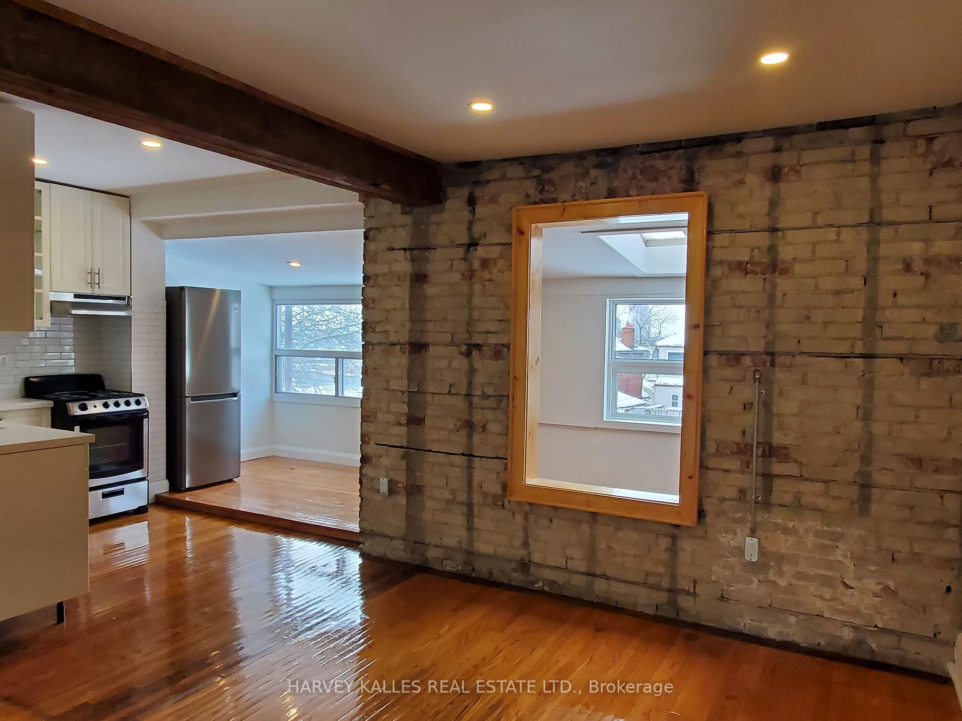 Photo 2 of Unit Upper, 28 Winona Drive, Toronto, Wychwood — HOMEH