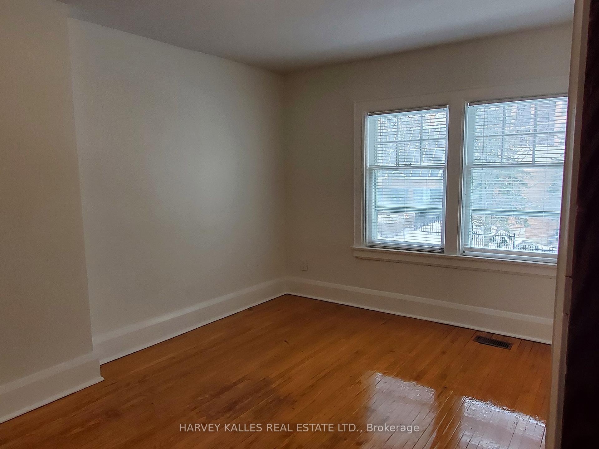 Photo 11 of Unit Upper, 28 Winona Drive, Toronto, Wychwood — HOMEH