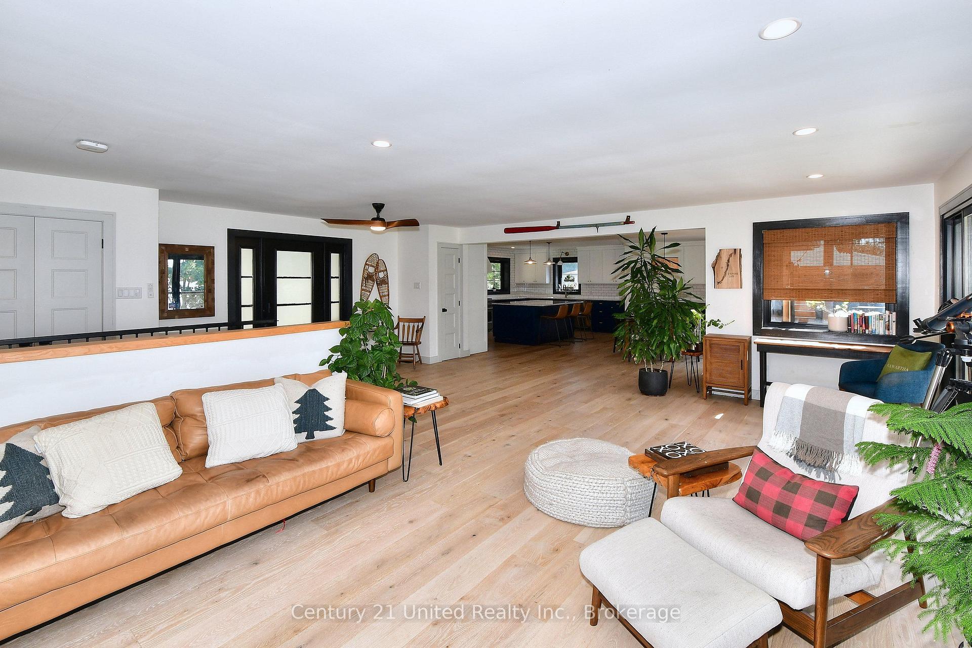 Photo 10 of 1915 Pinehurst Avenue, Selwyn — HOMEH