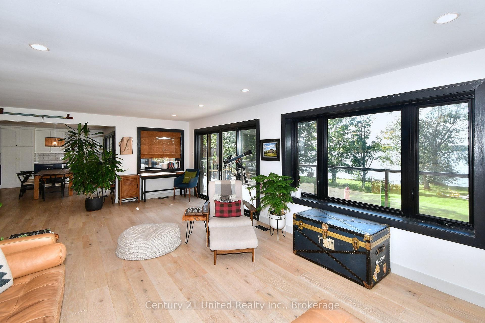 Photo 13 of 1915 Pinehurst Avenue, Selwyn — HOMEH