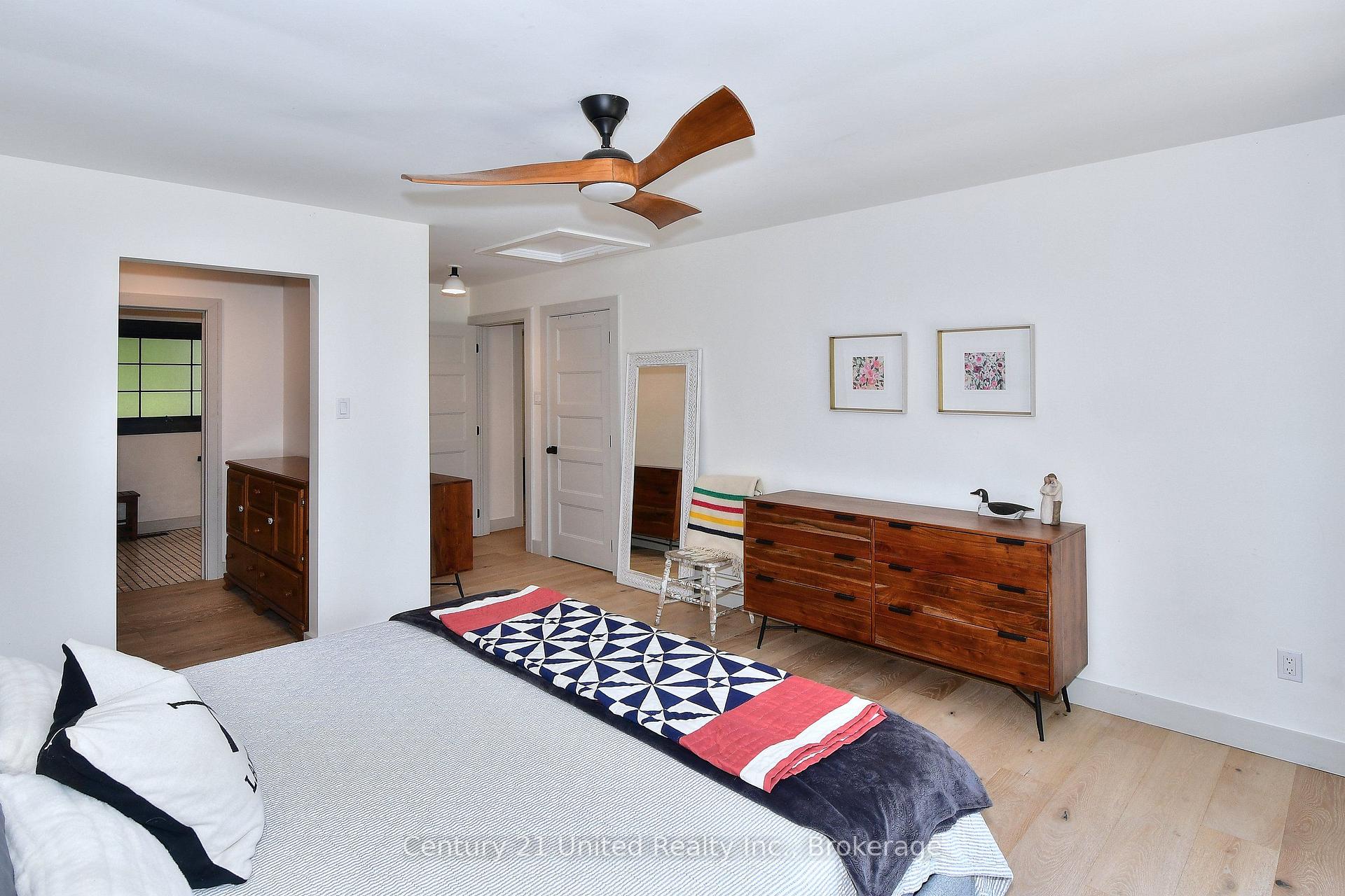 Photo 24 of 1915 Pinehurst Avenue, Selwyn — HOMEH