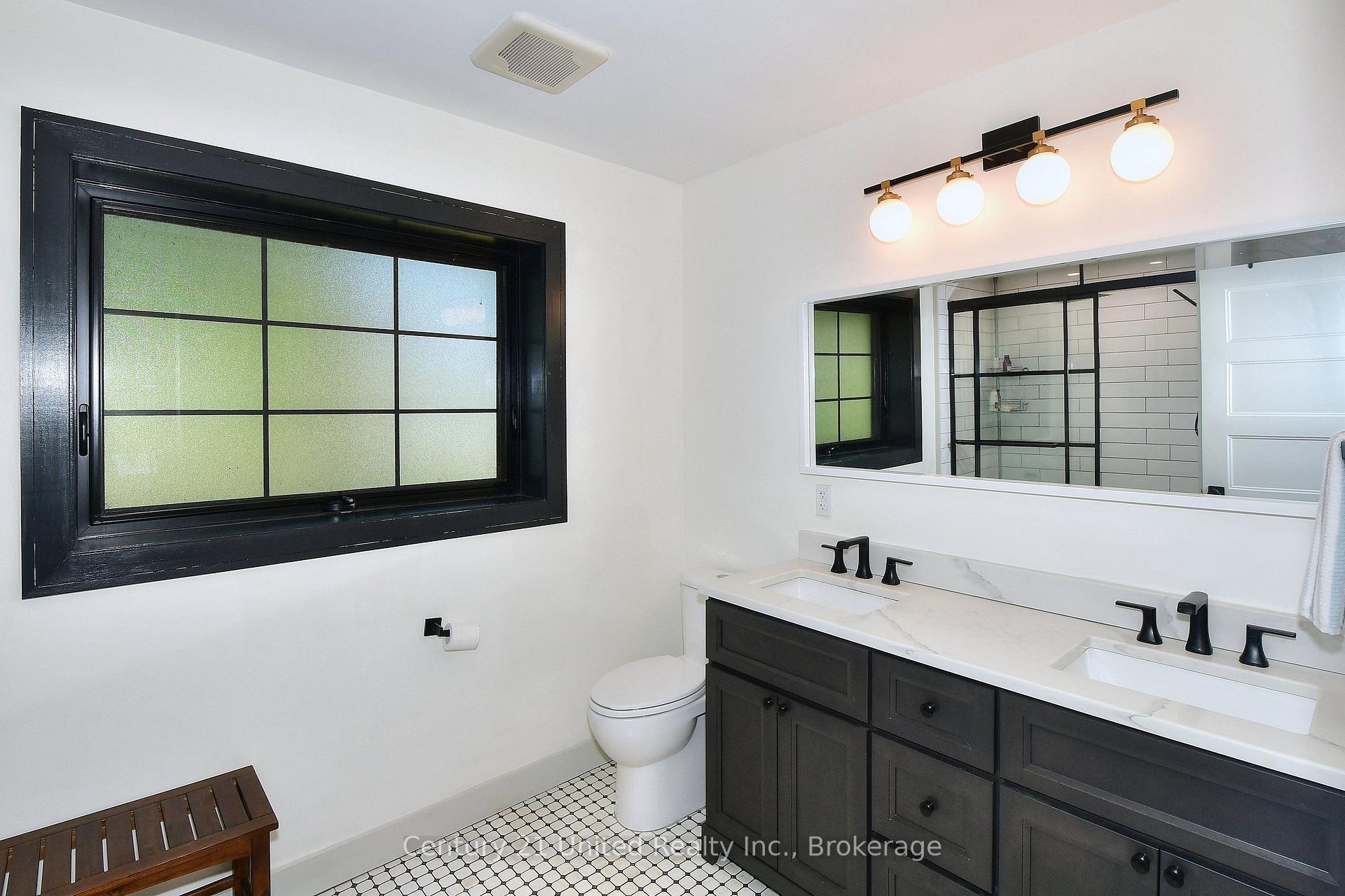 Photo 25 of 1915 Pinehurst Avenue, Selwyn — HOMEH