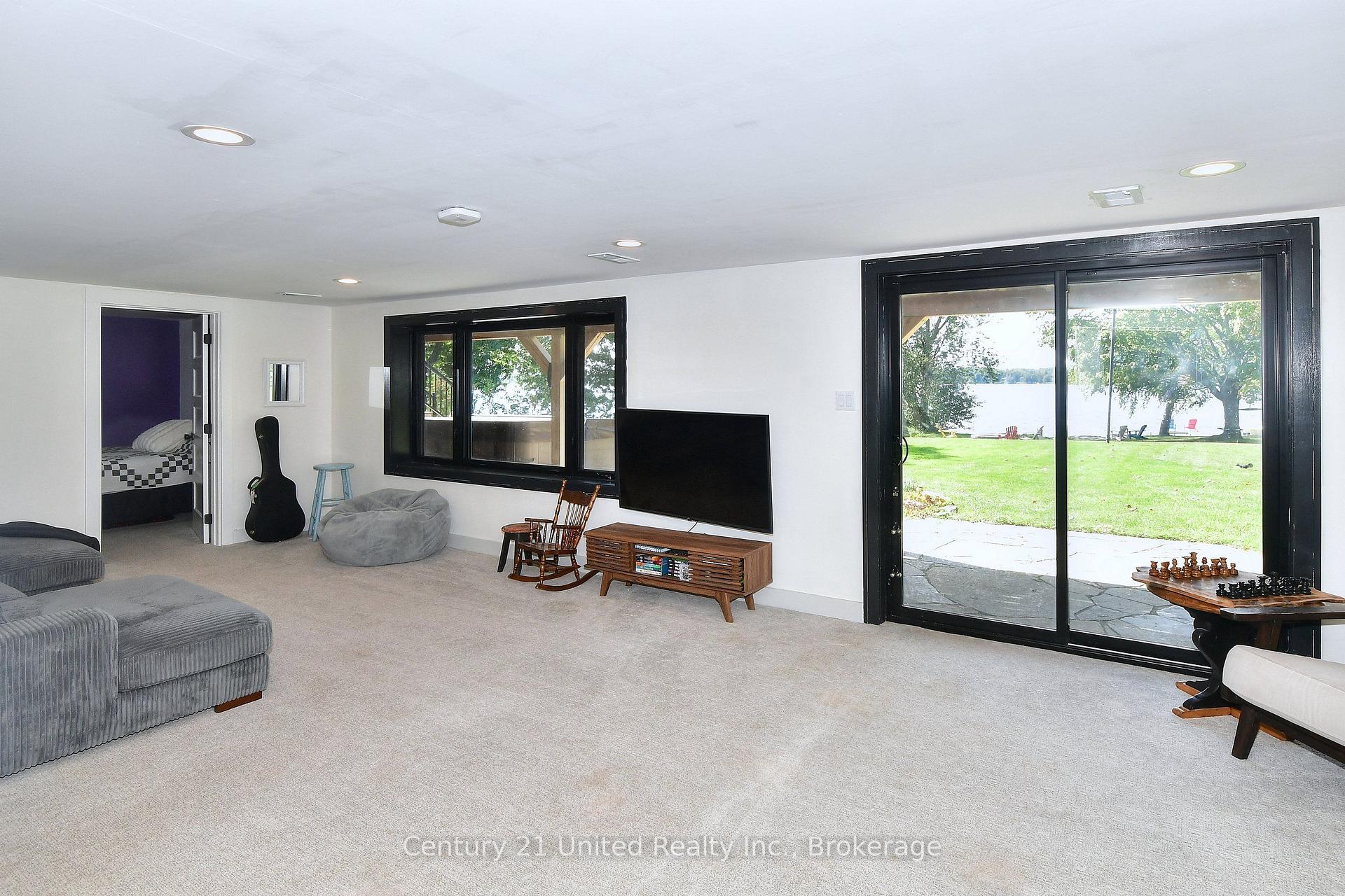 Photo 28 of 1915 Pinehurst Avenue, Selwyn — HOMEH