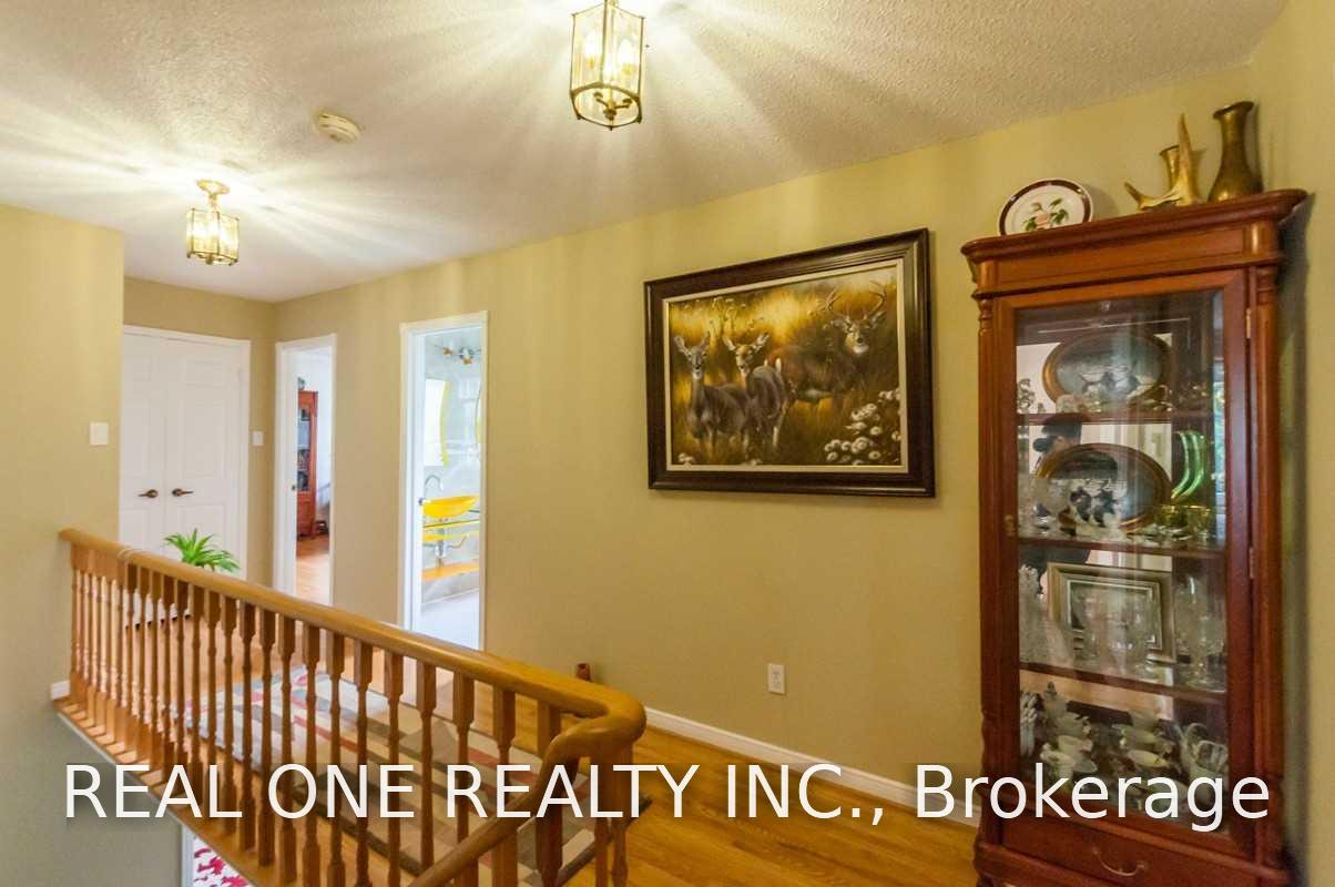 Photo 19 of 125 Briarwood Road, Markham, Unionville — HOMEH