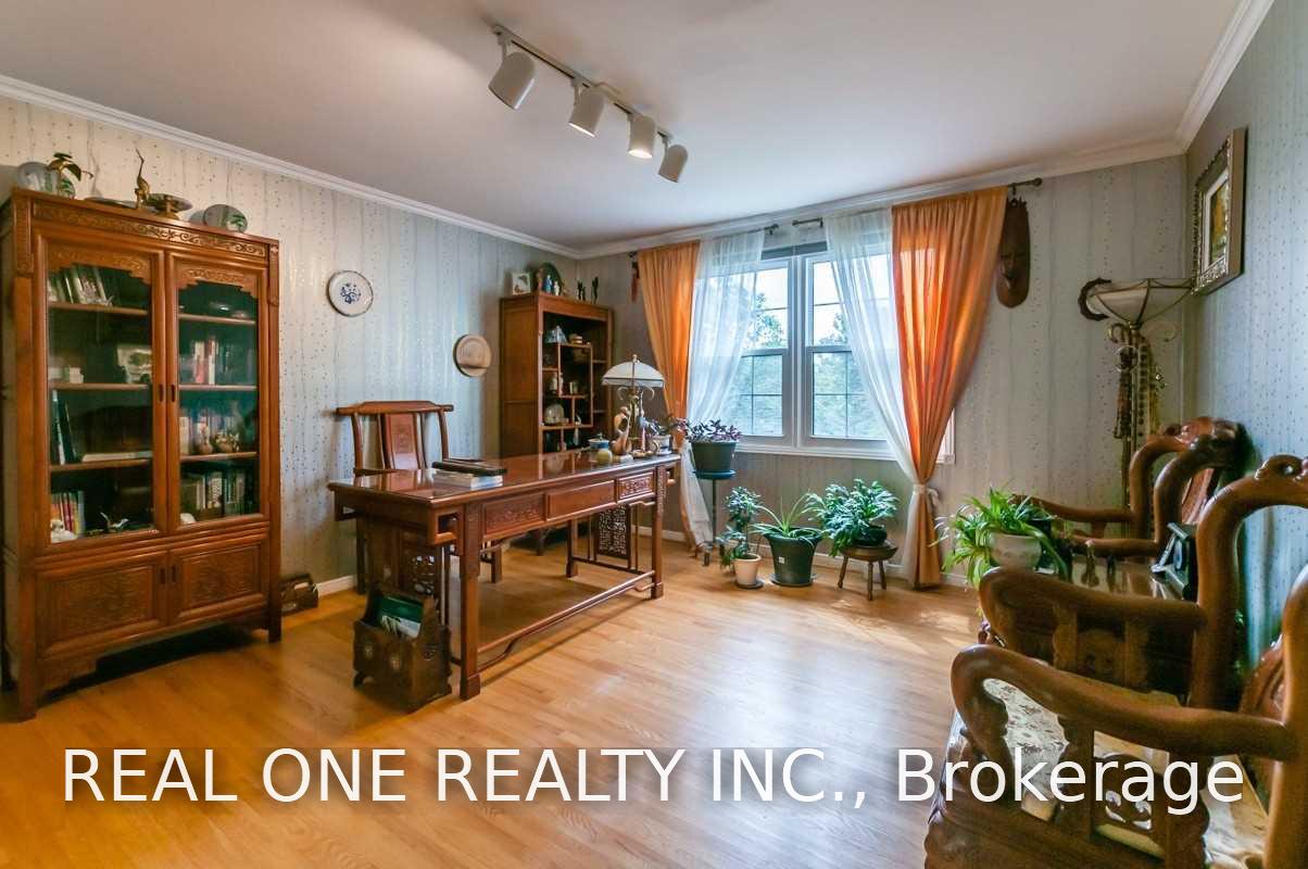 Photo 26 of 125 Briarwood Road, Markham, Unionville — HOMEH
