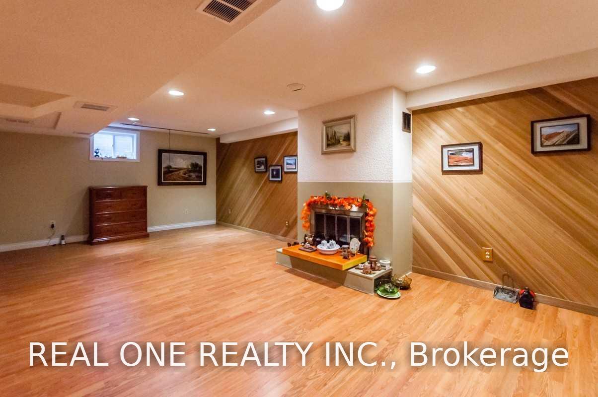Photo 28 of 125 Briarwood Road, Markham, Unionville — HOMEH