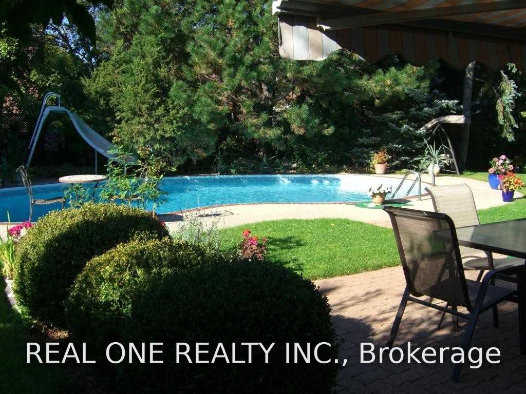 Photo 35 of 125 Briarwood Road, Markham, Unionville — HOMEH