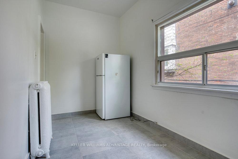Photo 7 of 24 Indian Road Crescent, Toronto, High Park North — HOMEH