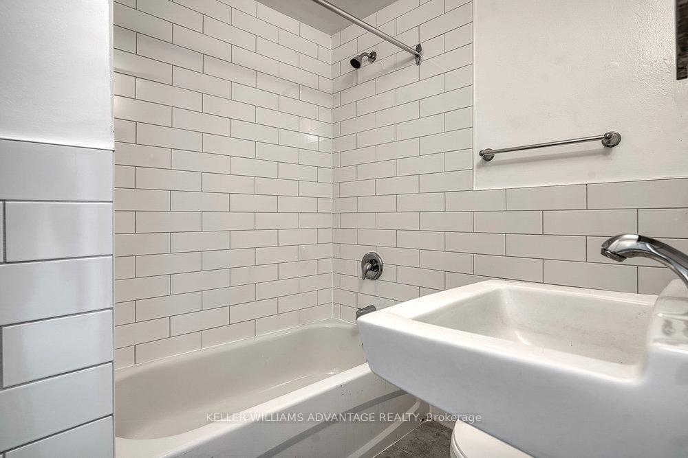 Photo 10 of 24 Indian Road Crescent, Toronto, High Park North — HOMEH