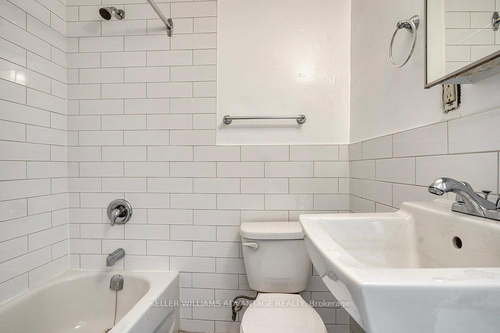 Photo 11 of 24 Indian Road Crescent, Toronto, High Park North — HOMEH