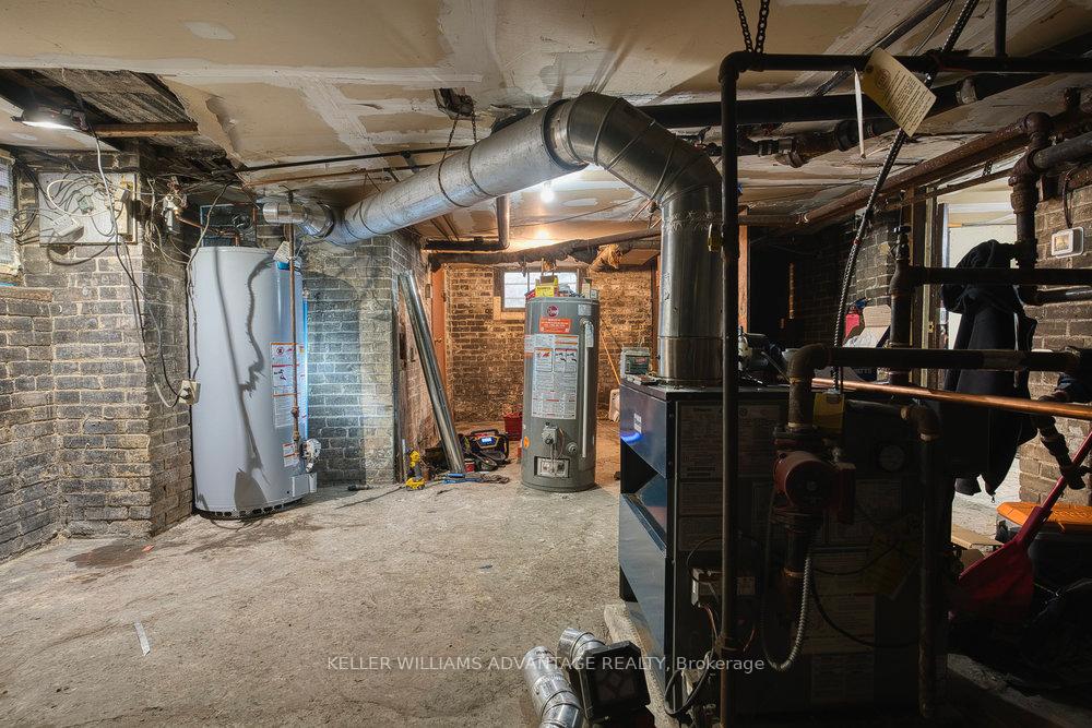 Photo 26 of 24 Indian Road Crescent, Toronto, High Park North — HOMEH