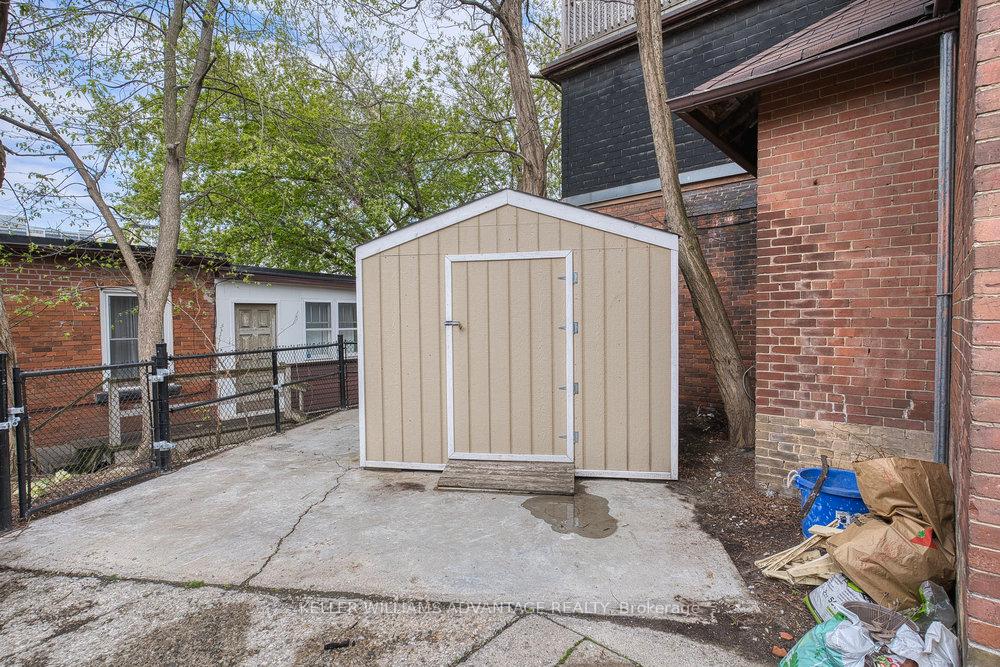 Photo 28 of 24 Indian Road Crescent, Toronto, High Park North — HOMEH