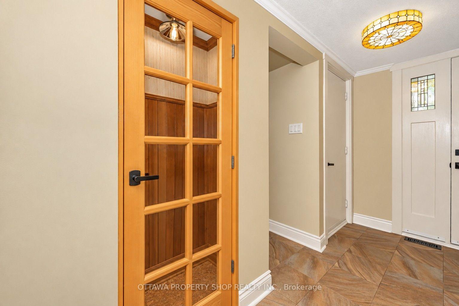 Photo 5 of 3146 Dumaurier Avenue, Ottawa, Fairfield Heights — HOMEH