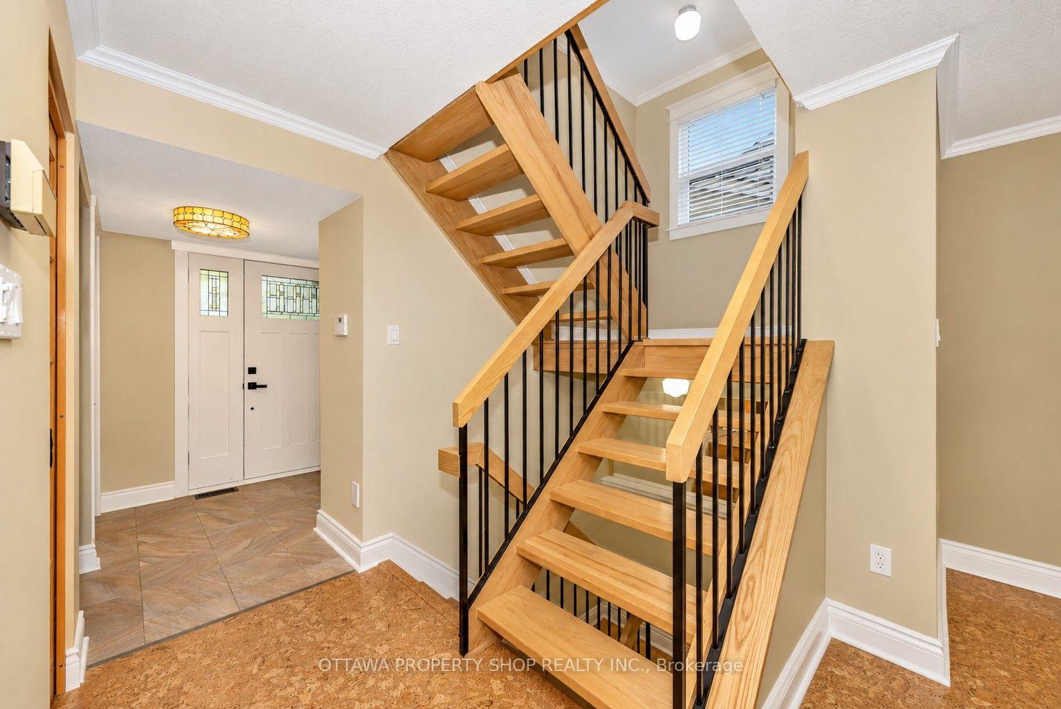 Photo 16 of 3146 Dumaurier Avenue, Ottawa, Fairfield Heights — HOMEH