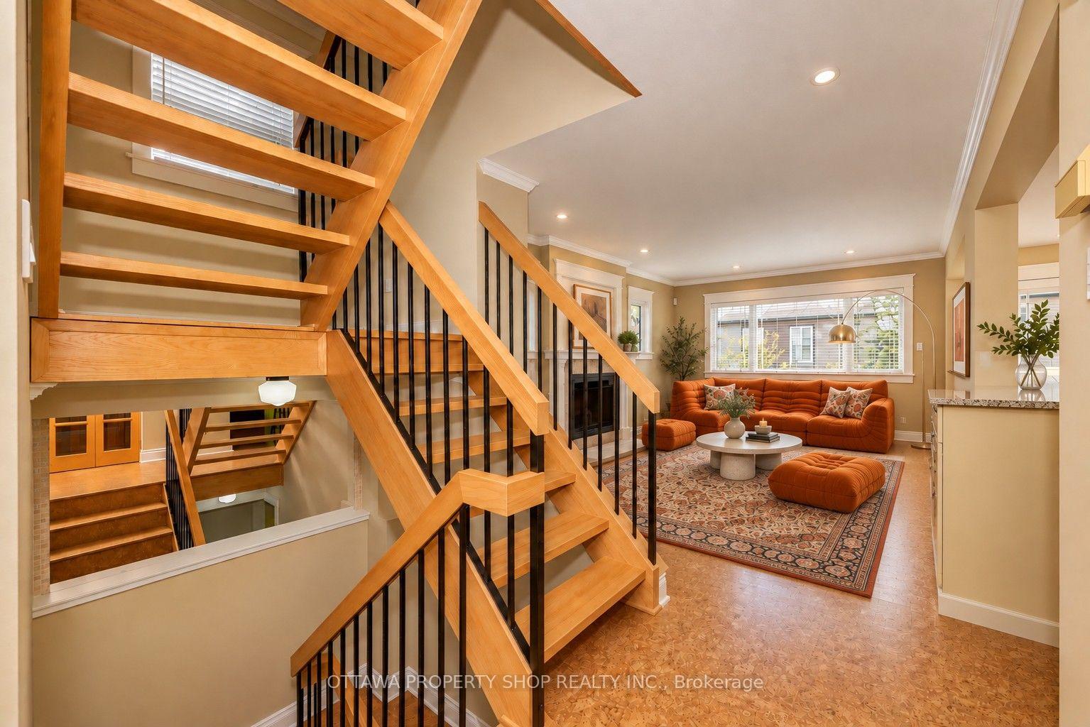 Photo 17 of 3146 Dumaurier Avenue, Ottawa, Fairfield Heights — HOMEH