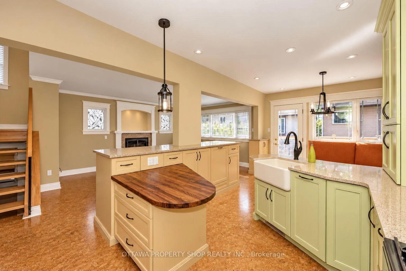 Photo 13 of 3146 Dumaurier Avenue, Ottawa, Fairfield Heights — HOMEH