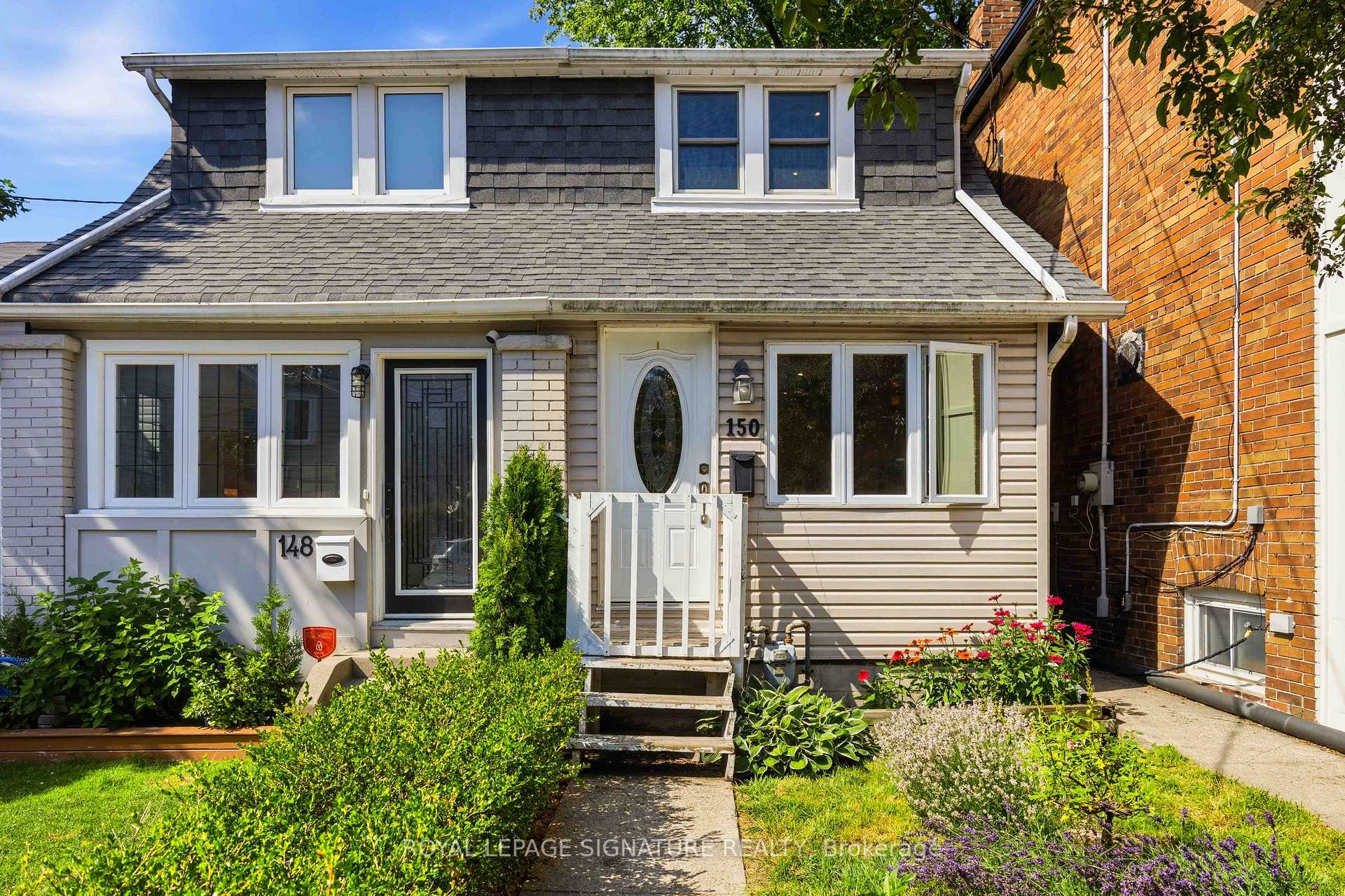 Photo 2 of 150 Elmer Avenue, Toronto, The Beaches — HOMEH