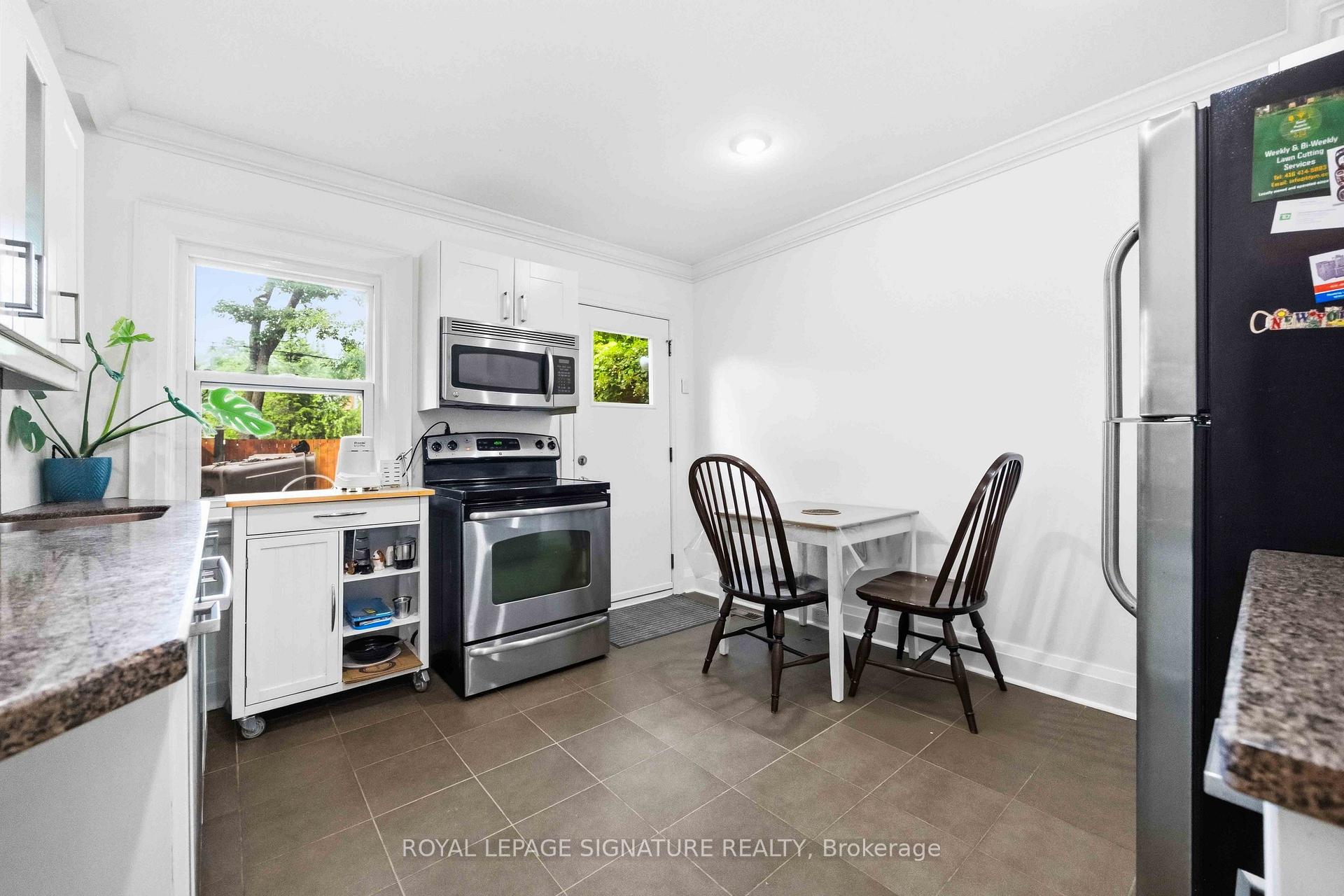 Photo 7 of 150 Elmer Avenue, Toronto, The Beaches — HOMEH