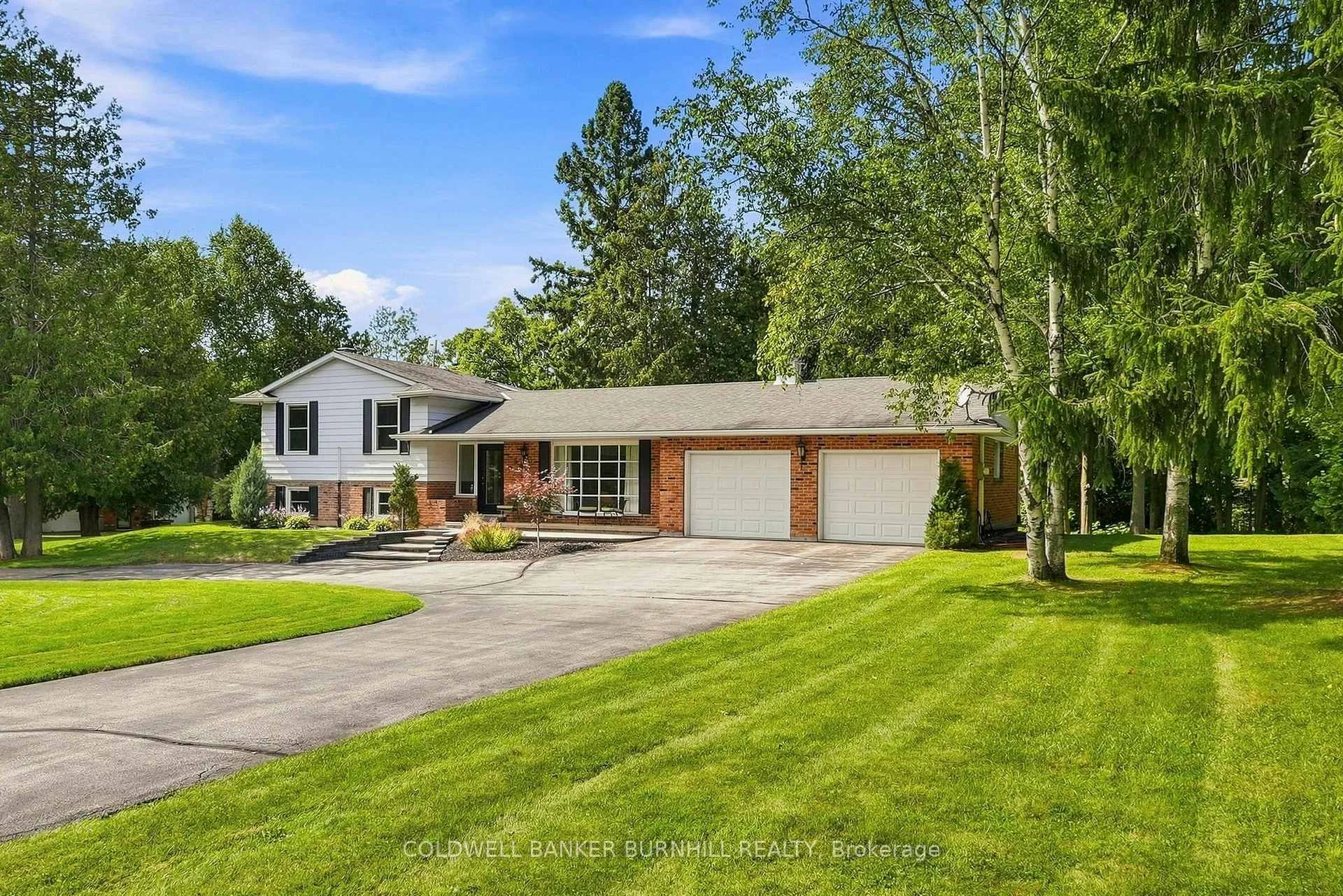 Photo 2 of 547 Concession 11 E, Hamilton, Rural Flamborough — HOMEH