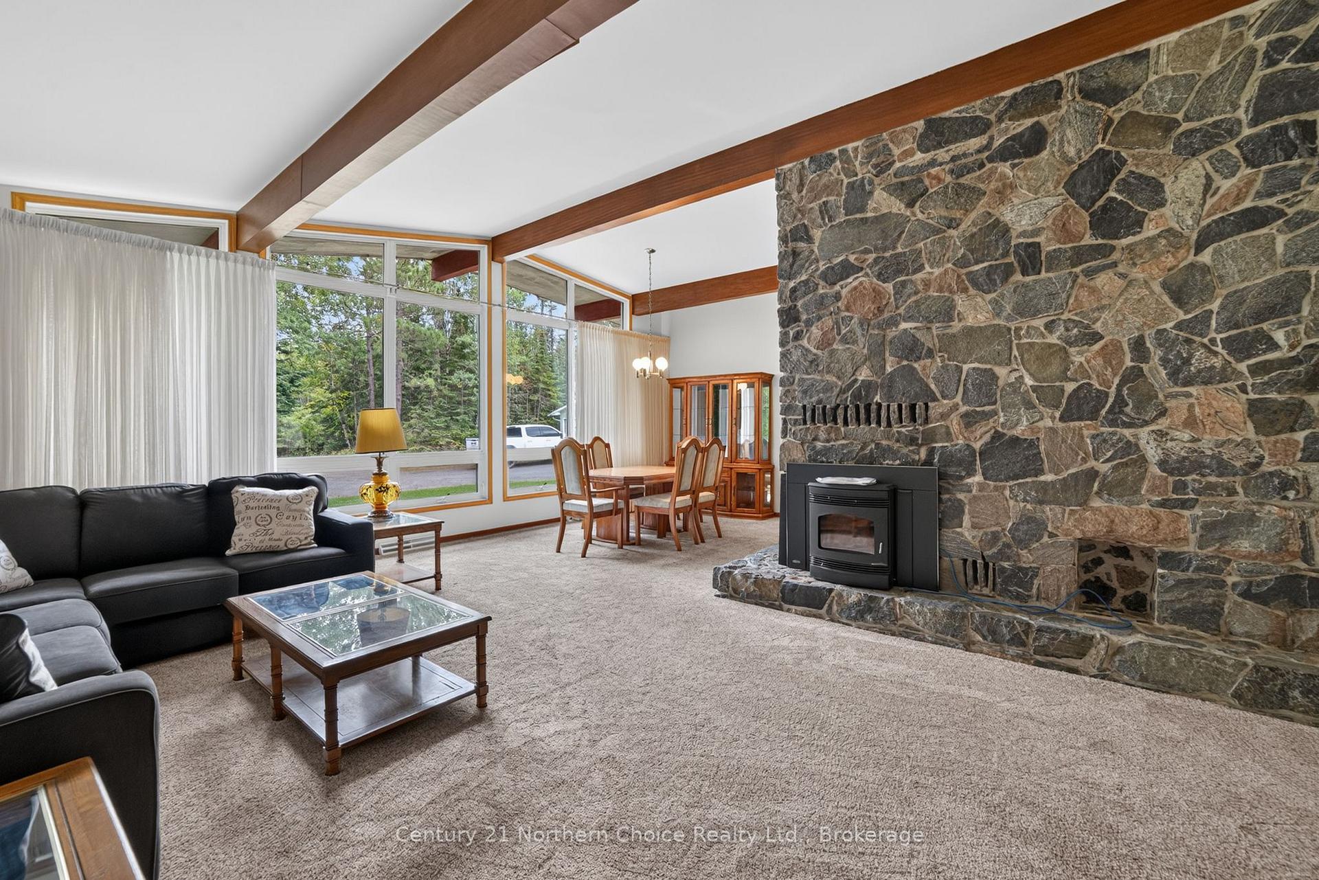 Photo 2 of 15 Parmeter Road, Kenora, Kenora East — HOMEH