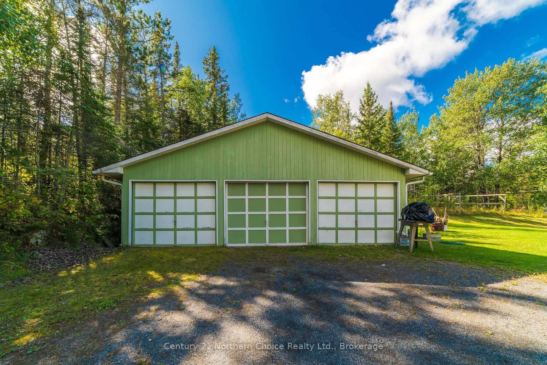 Photo 8 of 15 Parmeter Road, Kenora, Kenora East — HOMEH