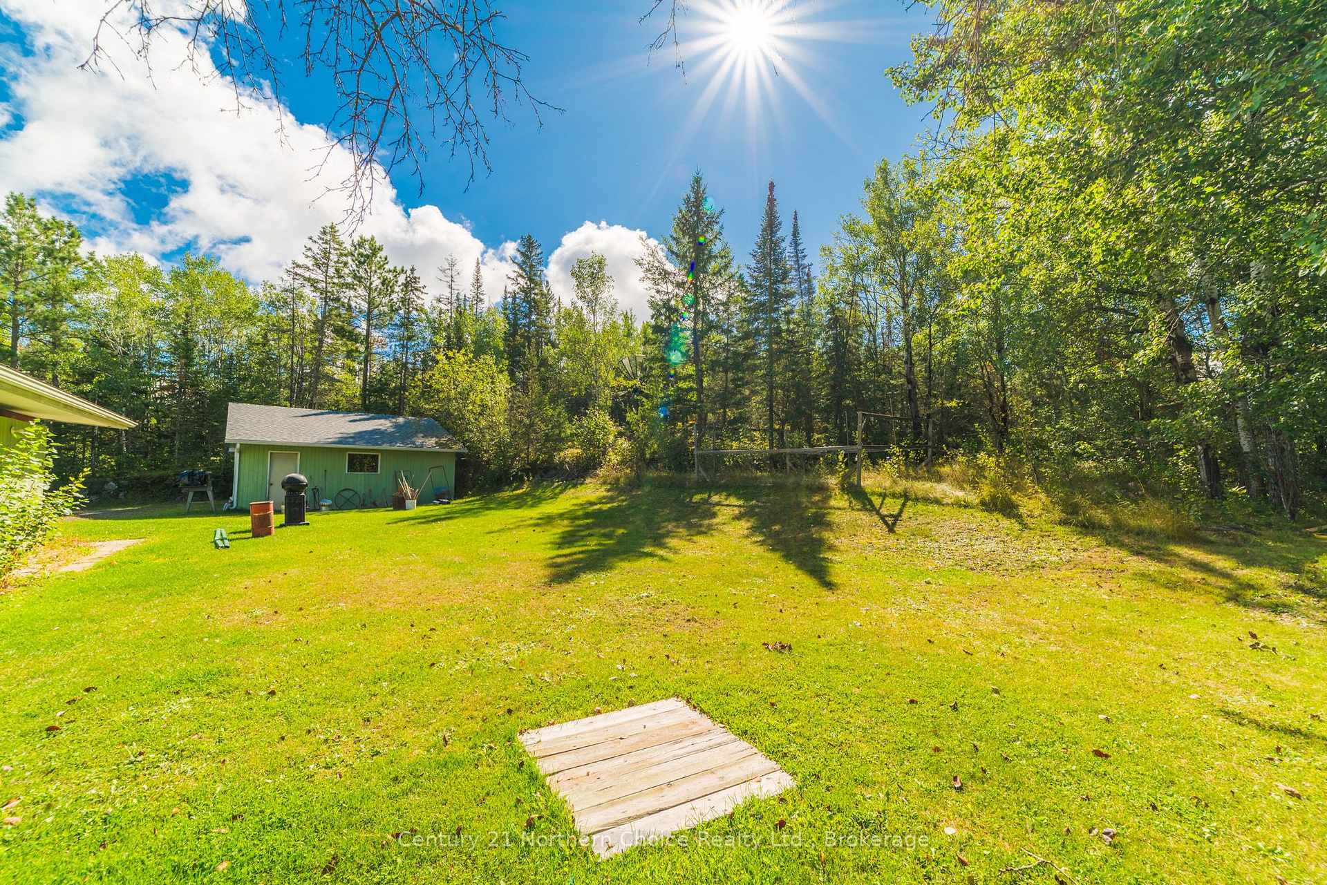 Photo 41 of 15 Parmeter Road, Kenora, Kenora East — HOMEH