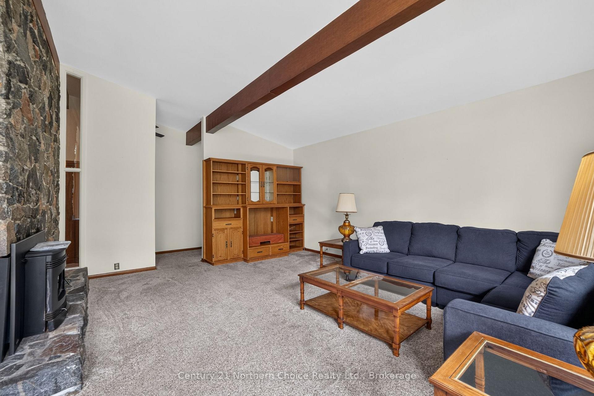 Photo 23 of 15 Parmeter Road, Kenora, Kenora East — HOMEH