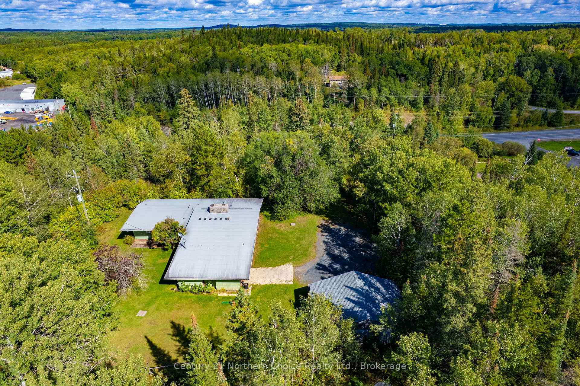 Photo 43 of 15 Parmeter Road, Kenora, Kenora East — HOMEH