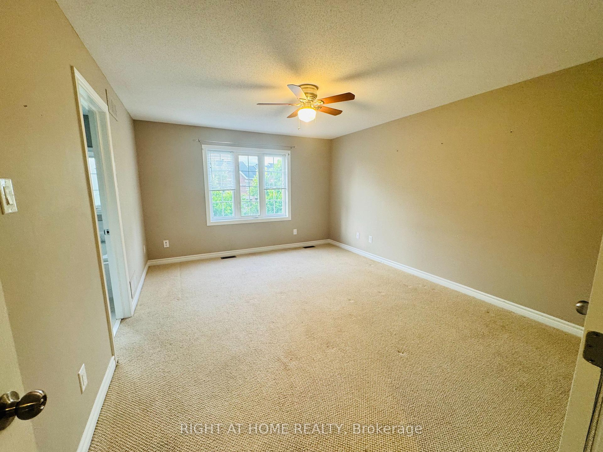 Photo 20 of 428 Foxhall Way, Ottawa, Kanata - Bridlewood — HOMEH