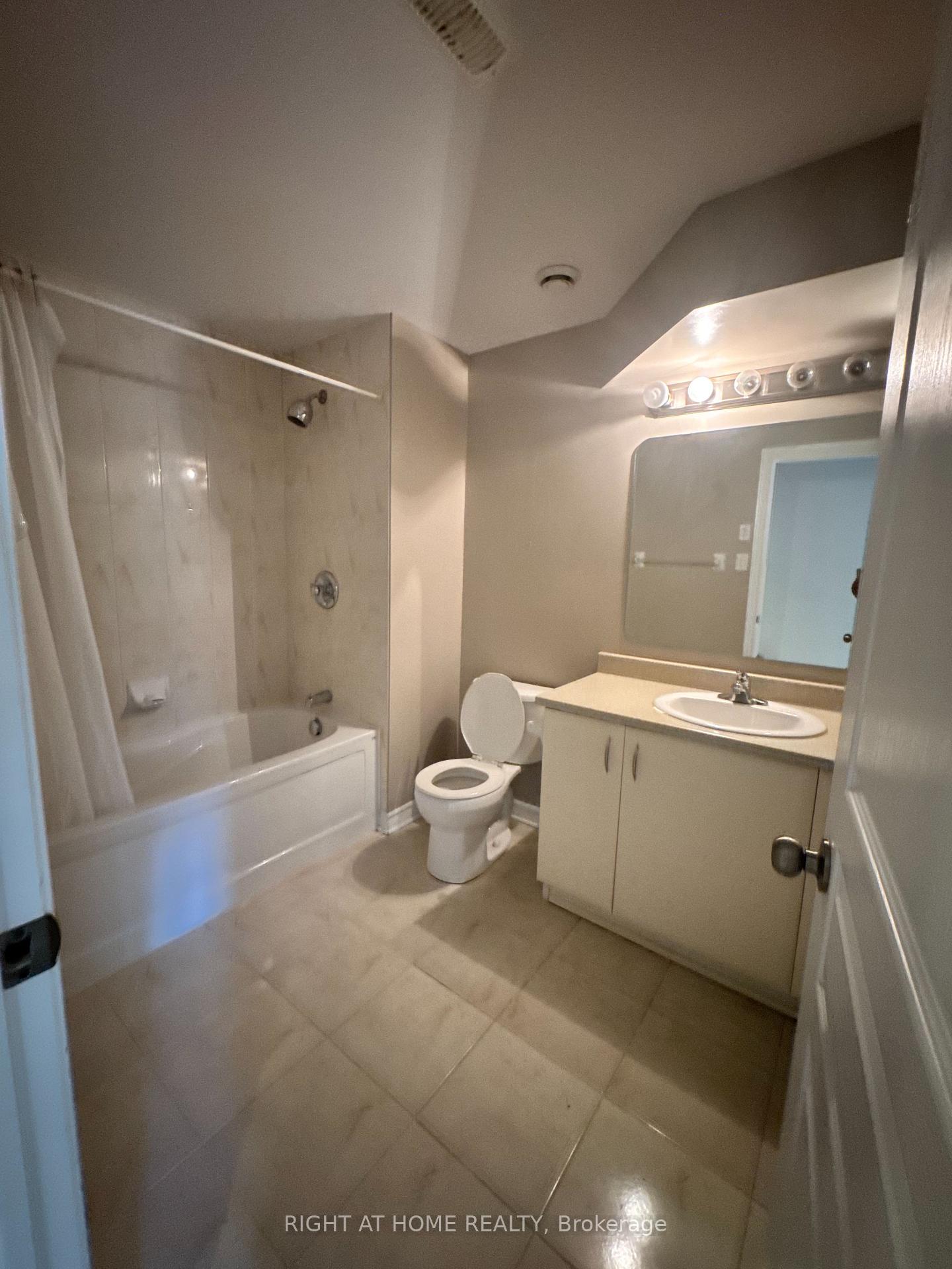 Photo 29 of 428 Foxhall Way, Ottawa, Kanata - Bridlewood — HOMEH