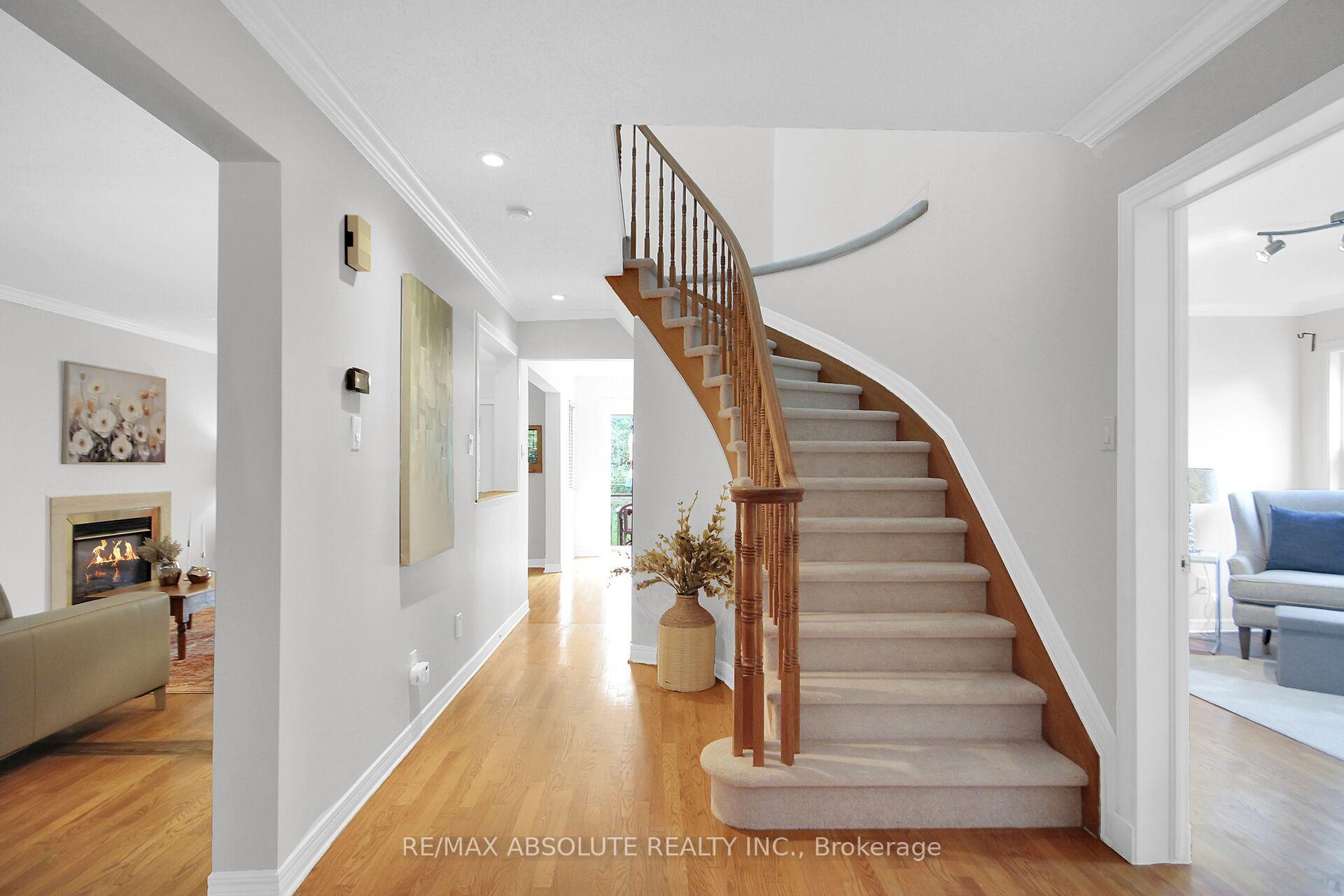 Photo 6 of 38 Forestglade Crescent, Ottawa, Hunt Club Park — HOMEH