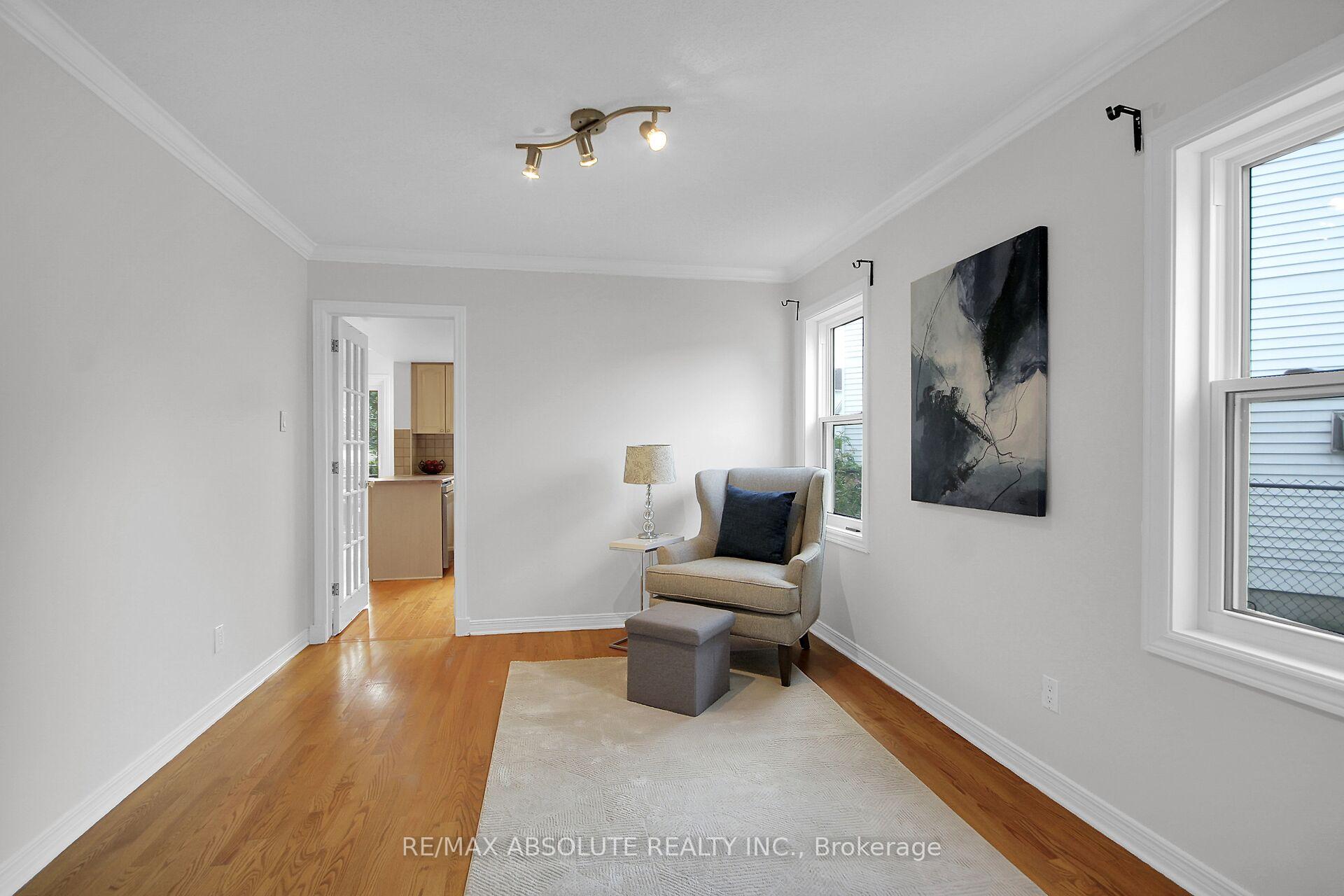 Photo 25 of 38 Forestglade Crescent, Ottawa, Hunt Club Park — HOMEH